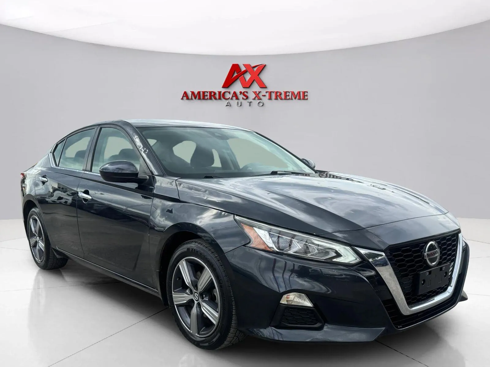 Nissan Altima photo 7