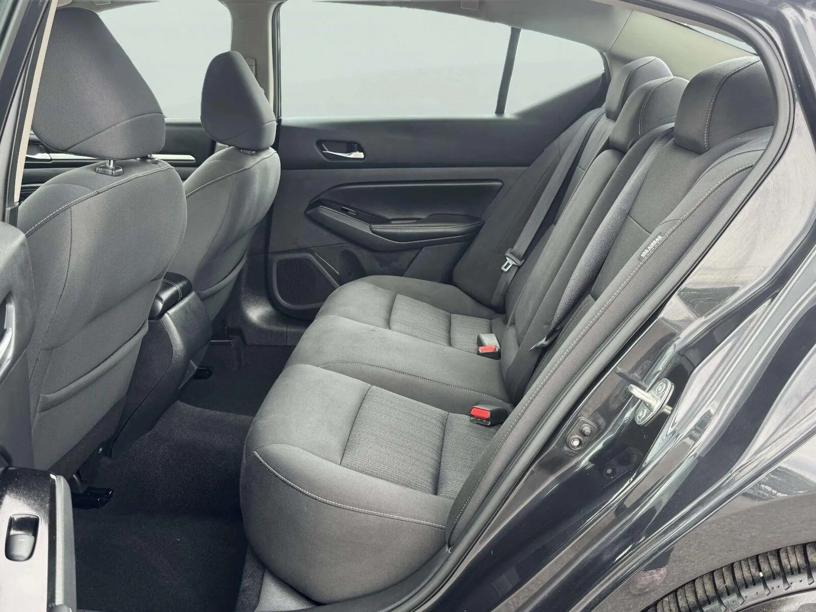 Nissan Altima photo 28