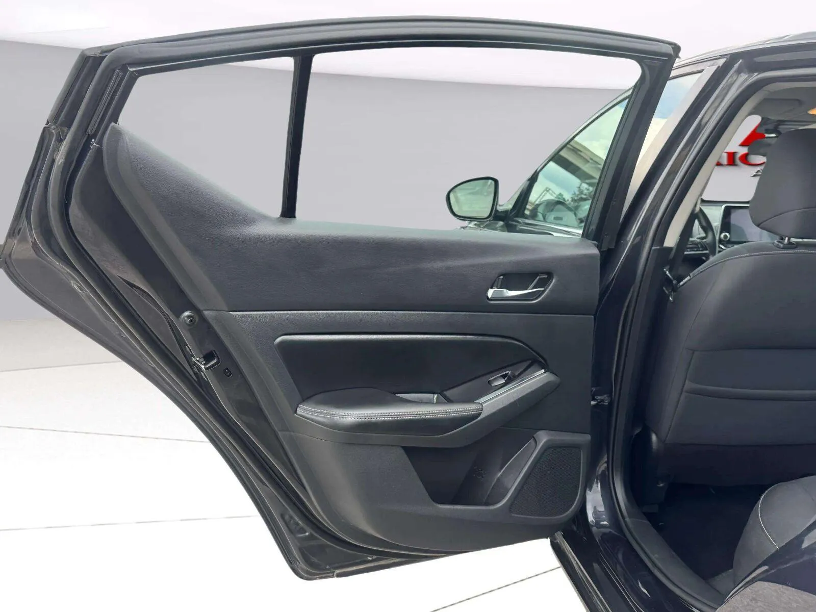 Nissan Altima photo 29