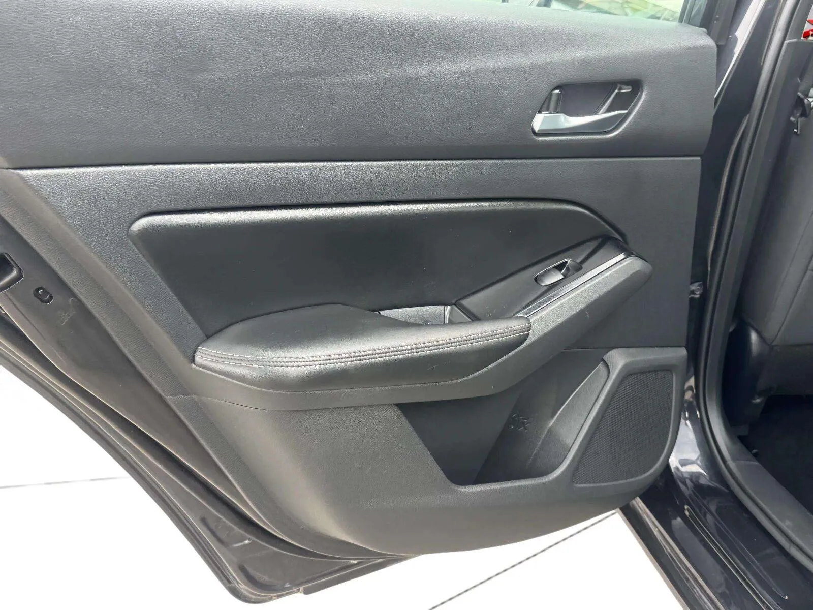 Nissan Altima photo 30
