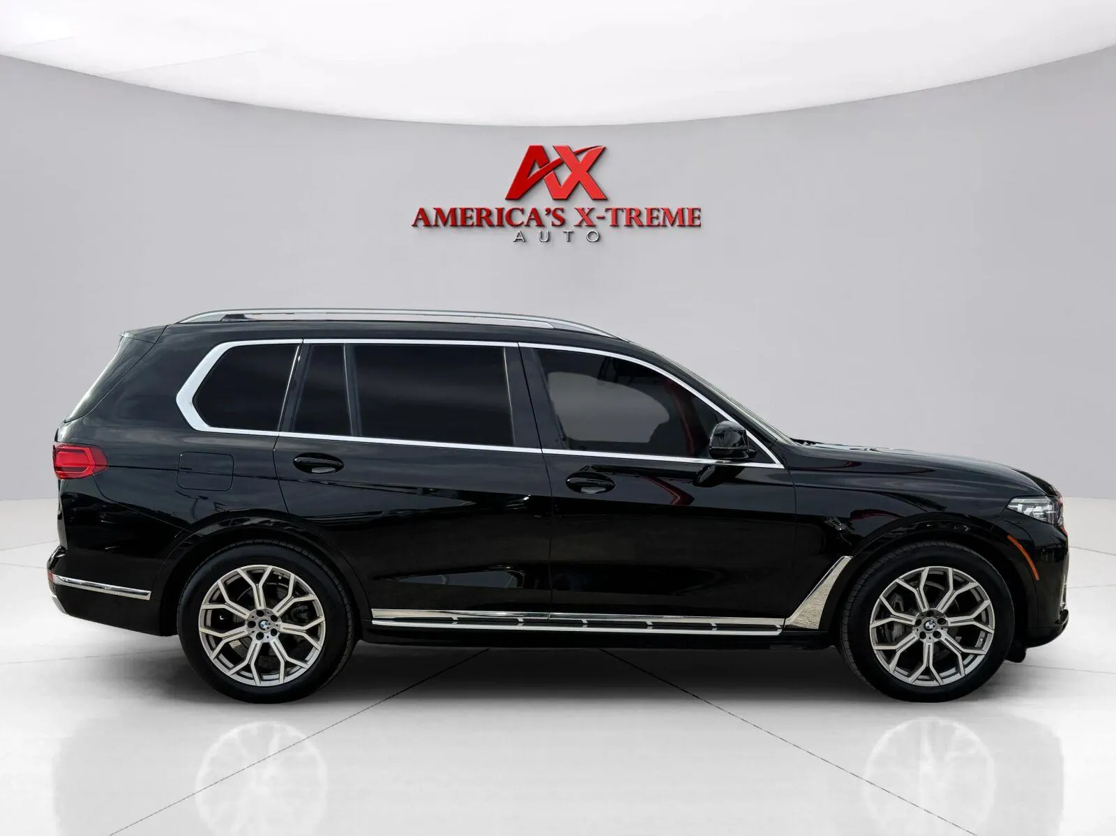 BMW X7 photo 9