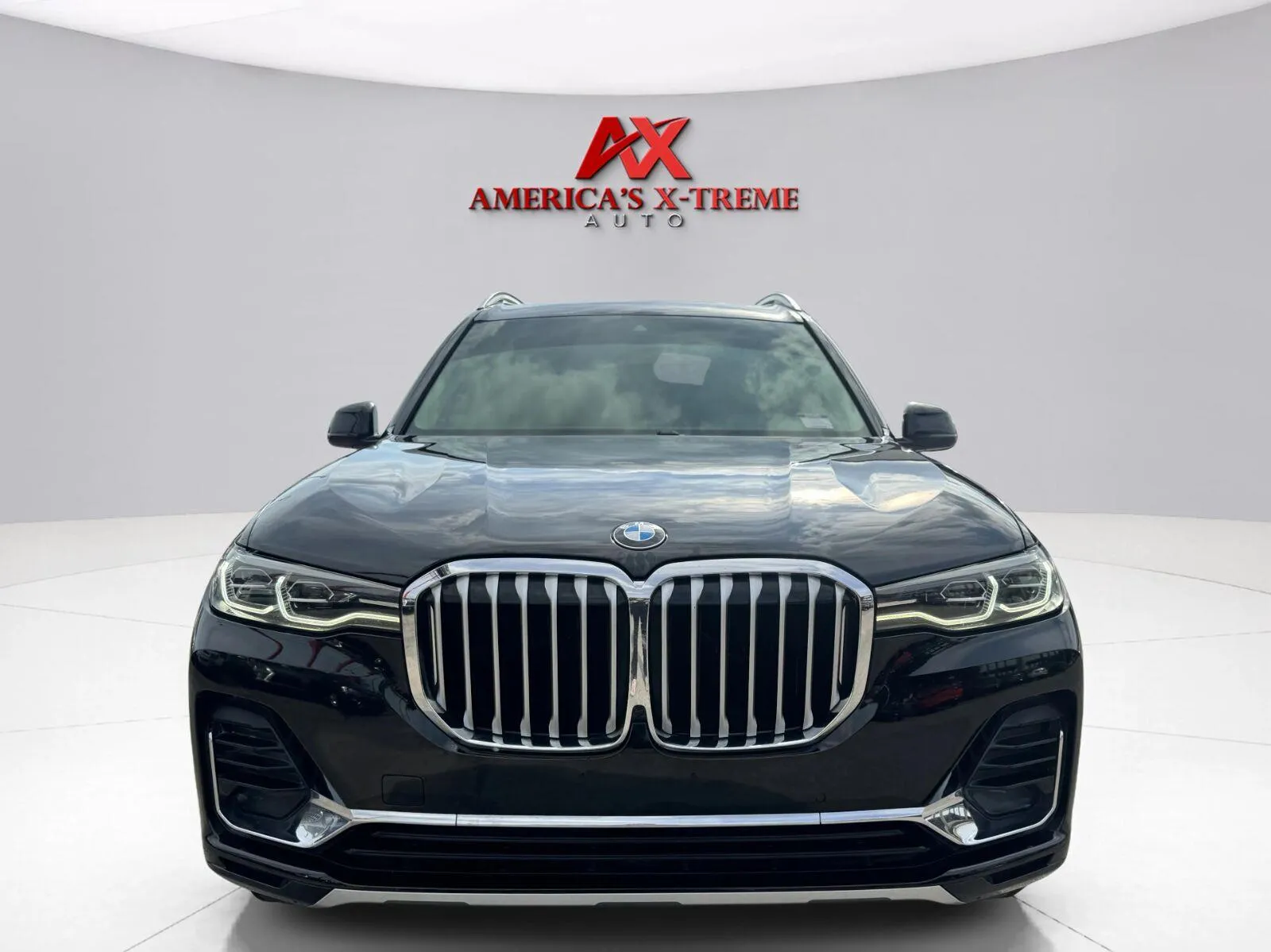 BMW X7 photo 11