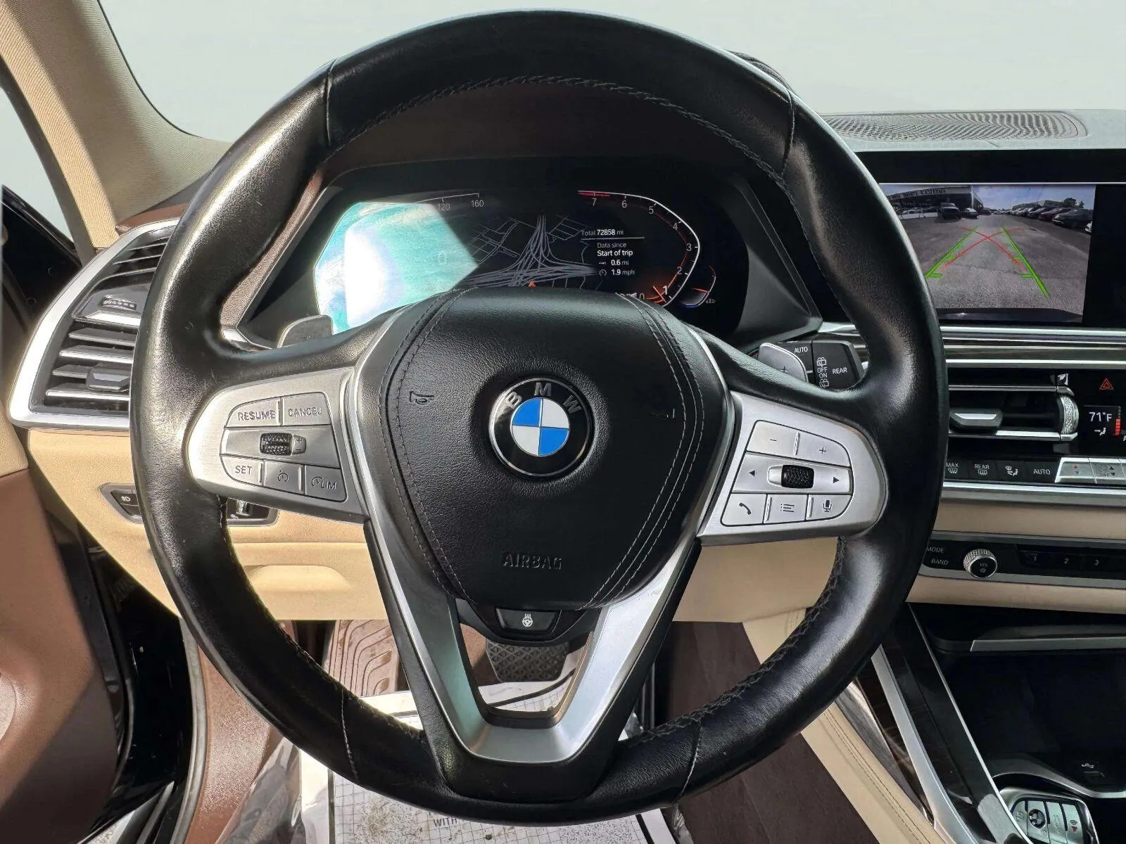 BMW X7 photo 28