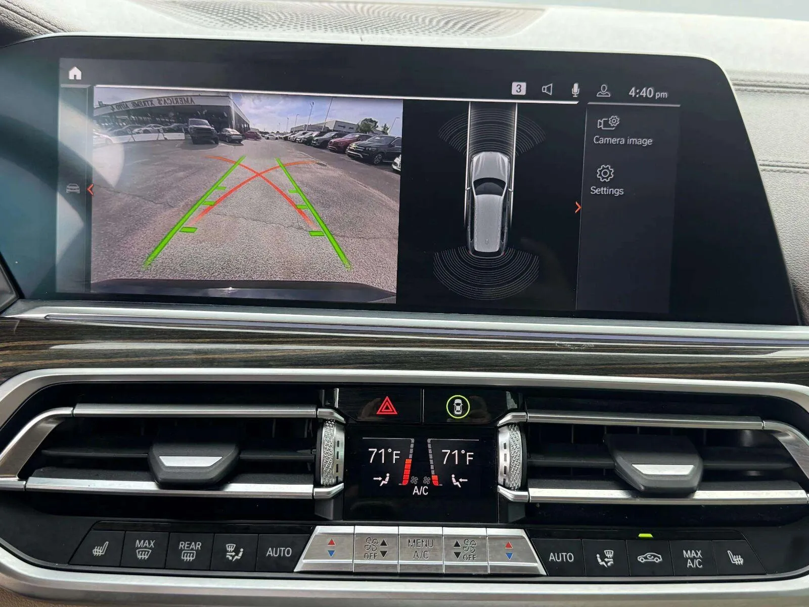 BMW X7 photo 29