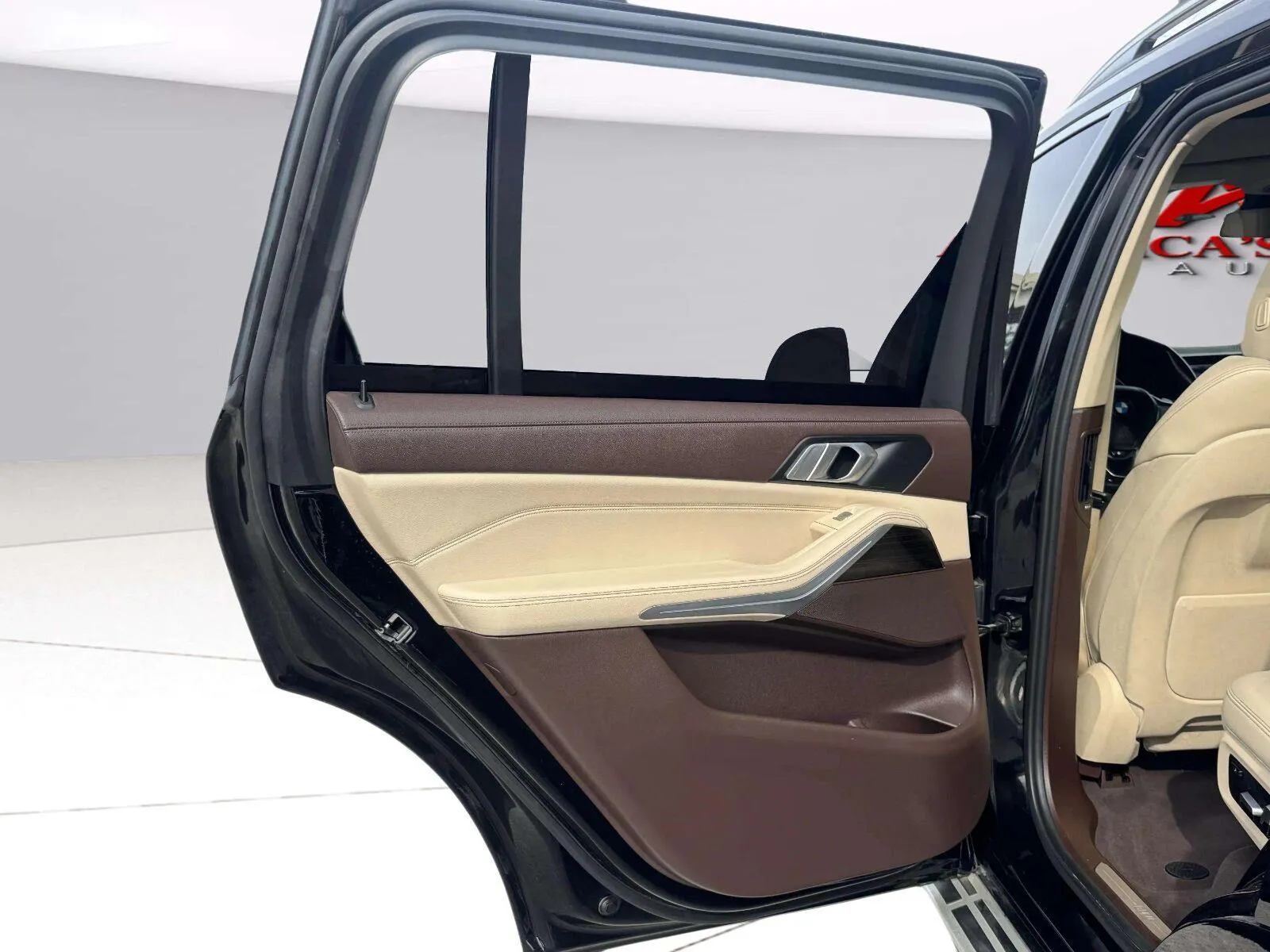 BMW X7 photo 33