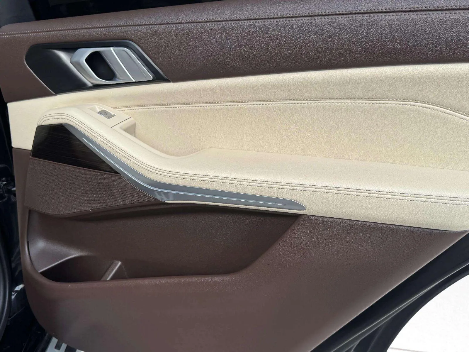 BMW X7 photo 38