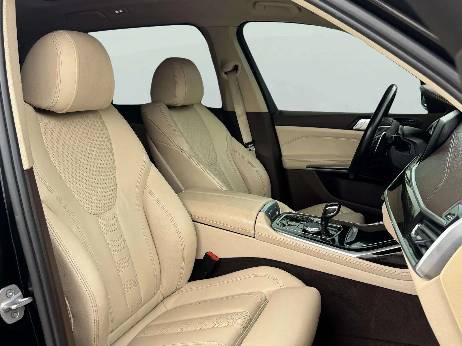 BMW X7 photo 48