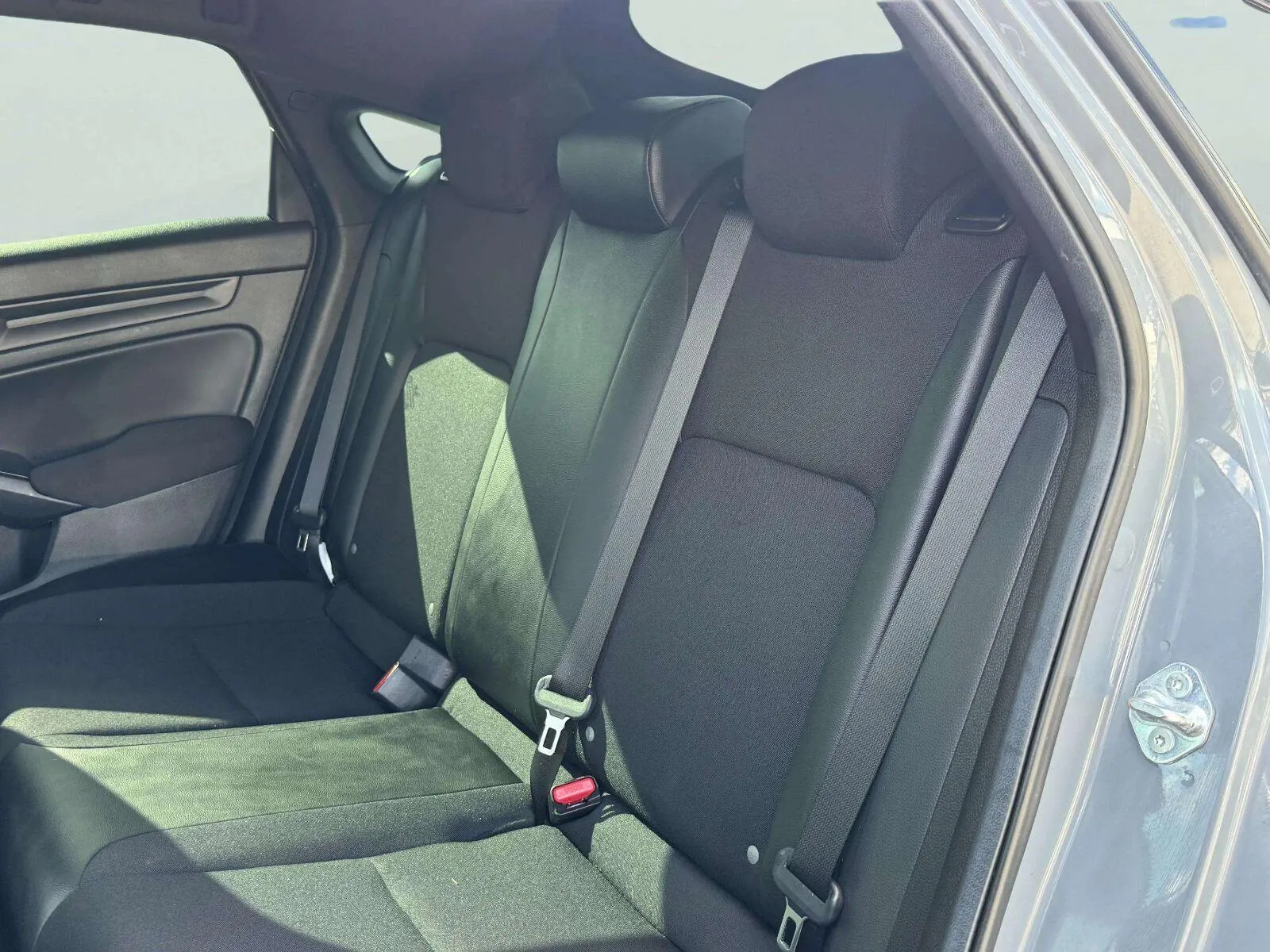 Honda Civic photo 32
