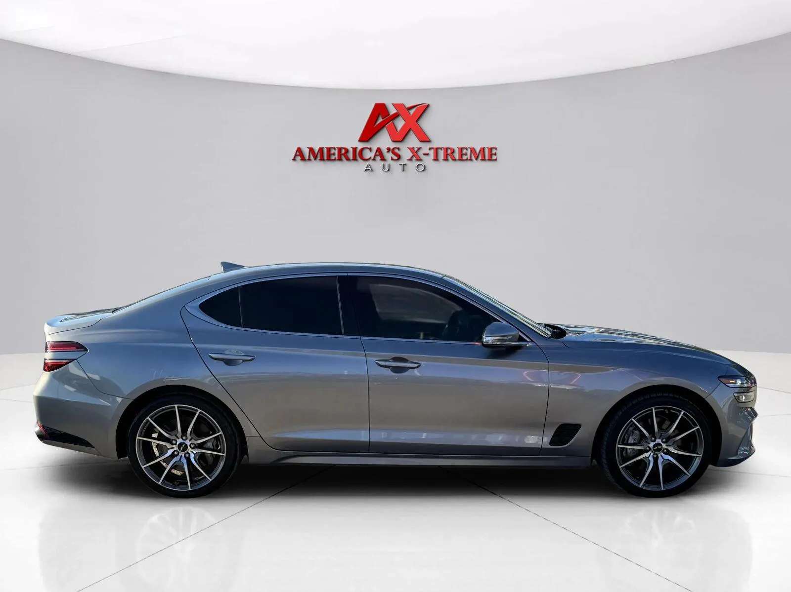 Genesis G70 photo 7