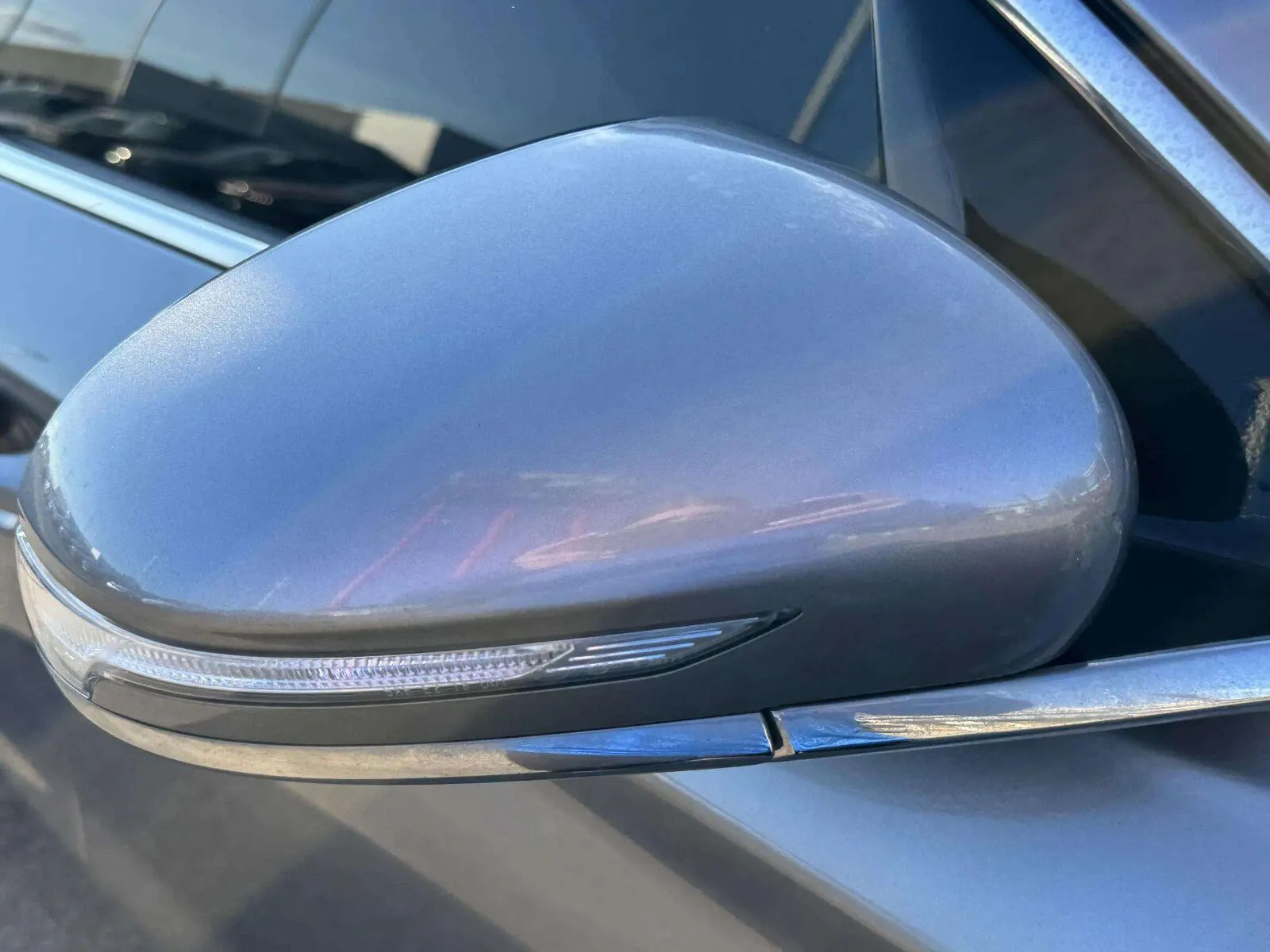 Genesis G70 photo 10