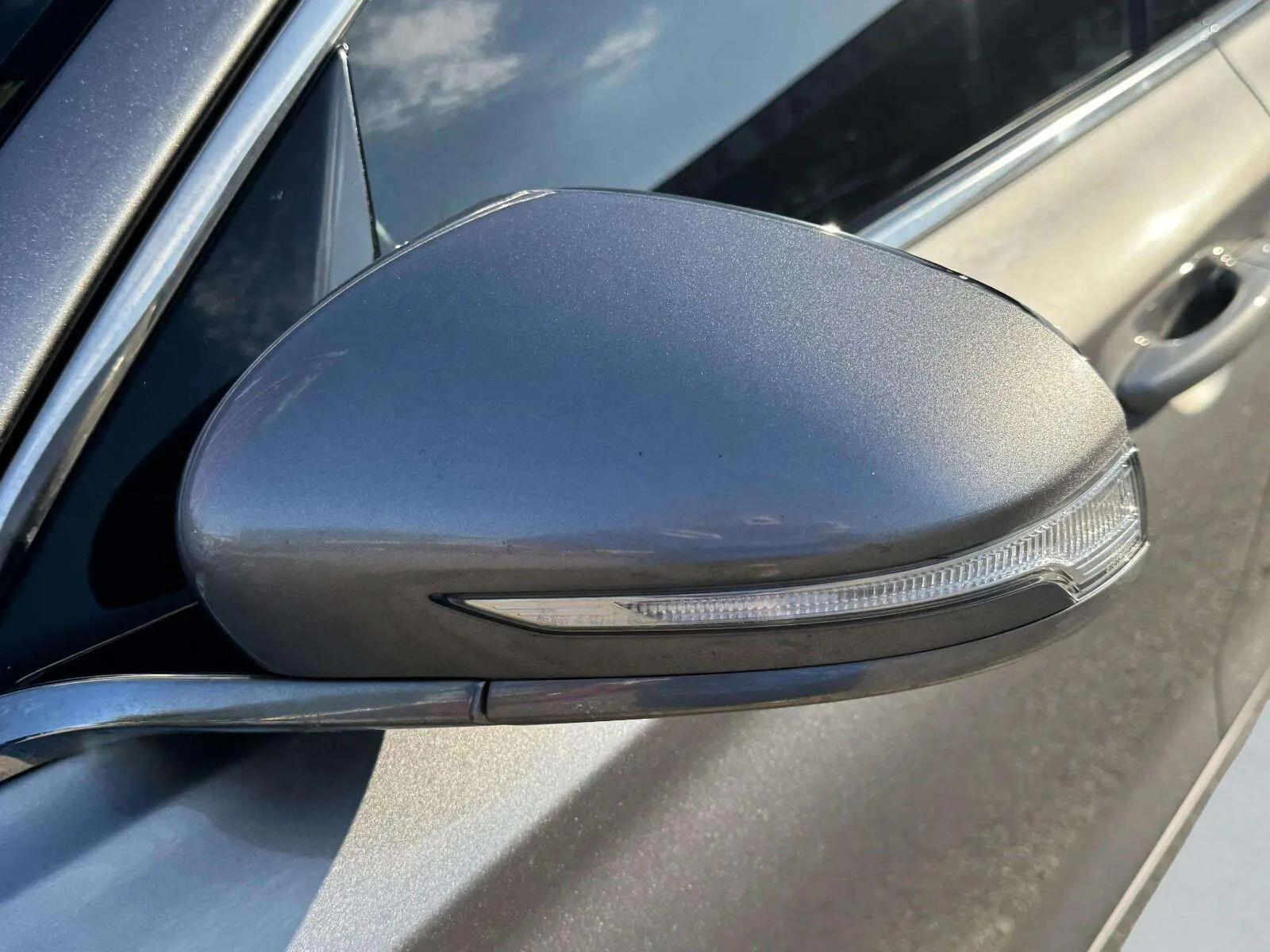 Genesis G70 photo 13