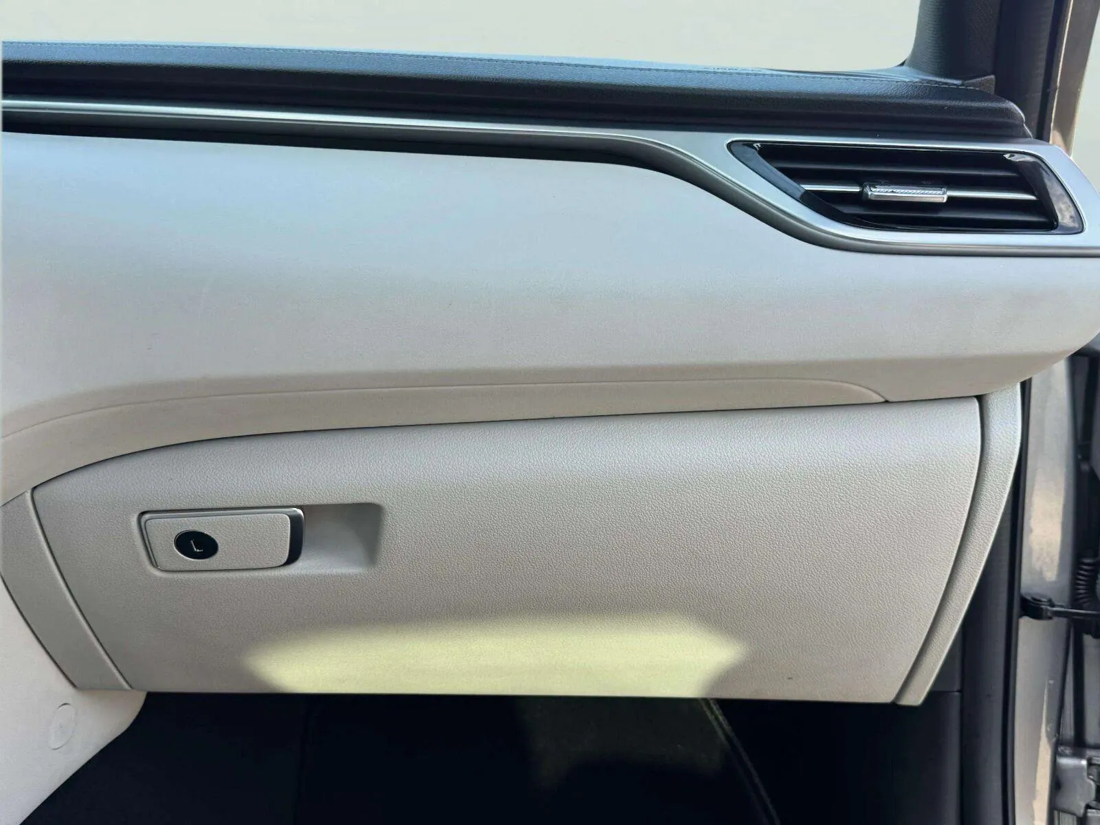 Genesis G70 photo 46