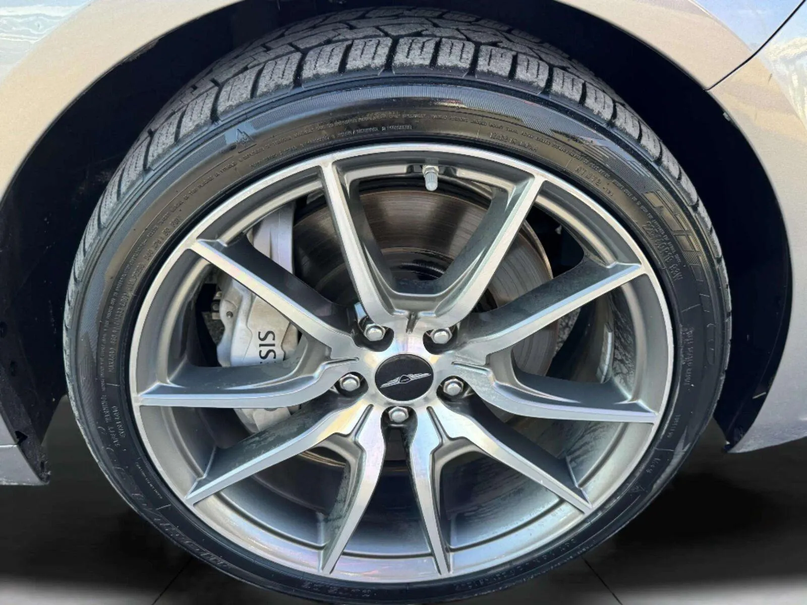 Genesis G70 photo 51