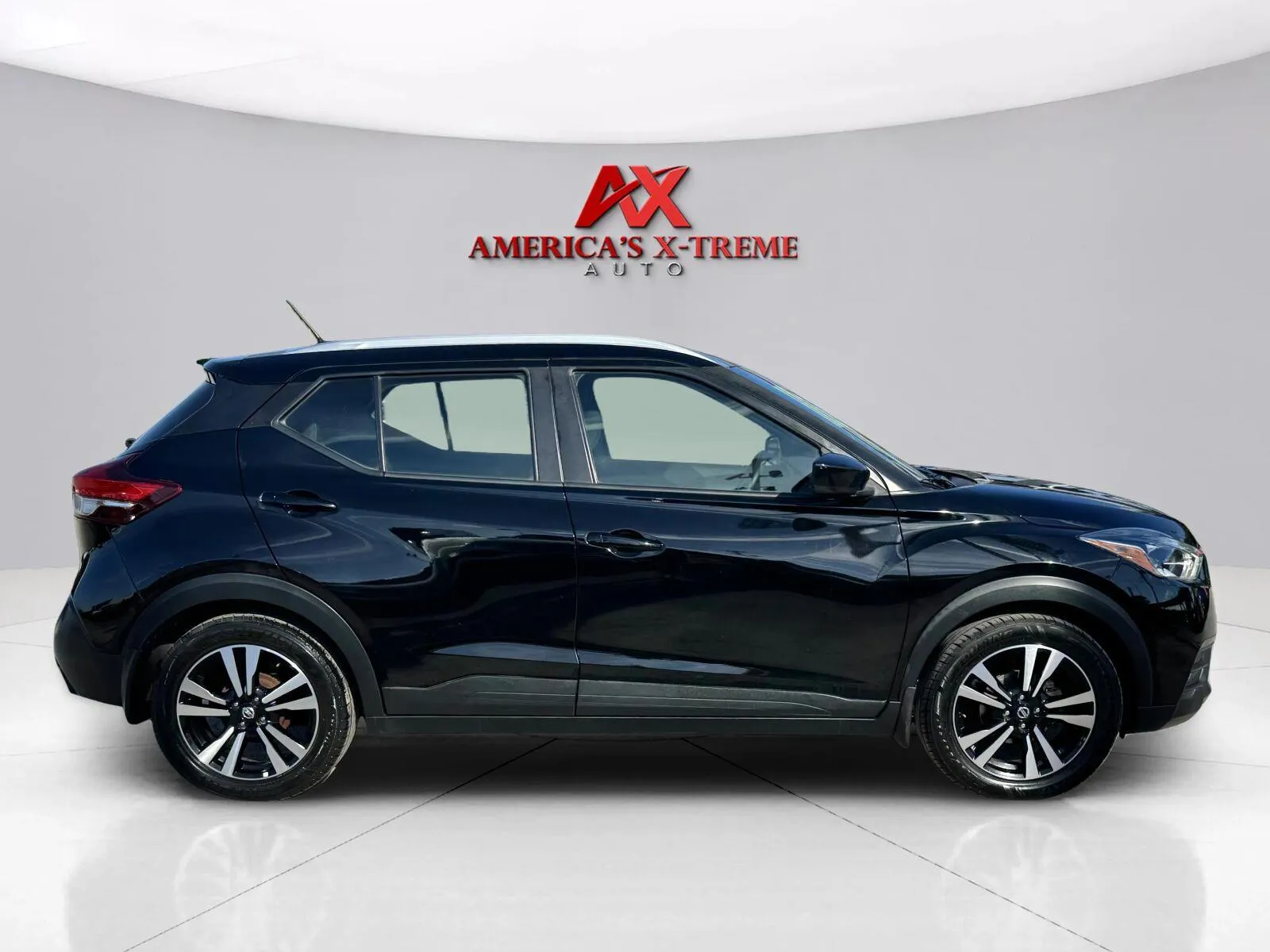 Nissan Kicks photo 7