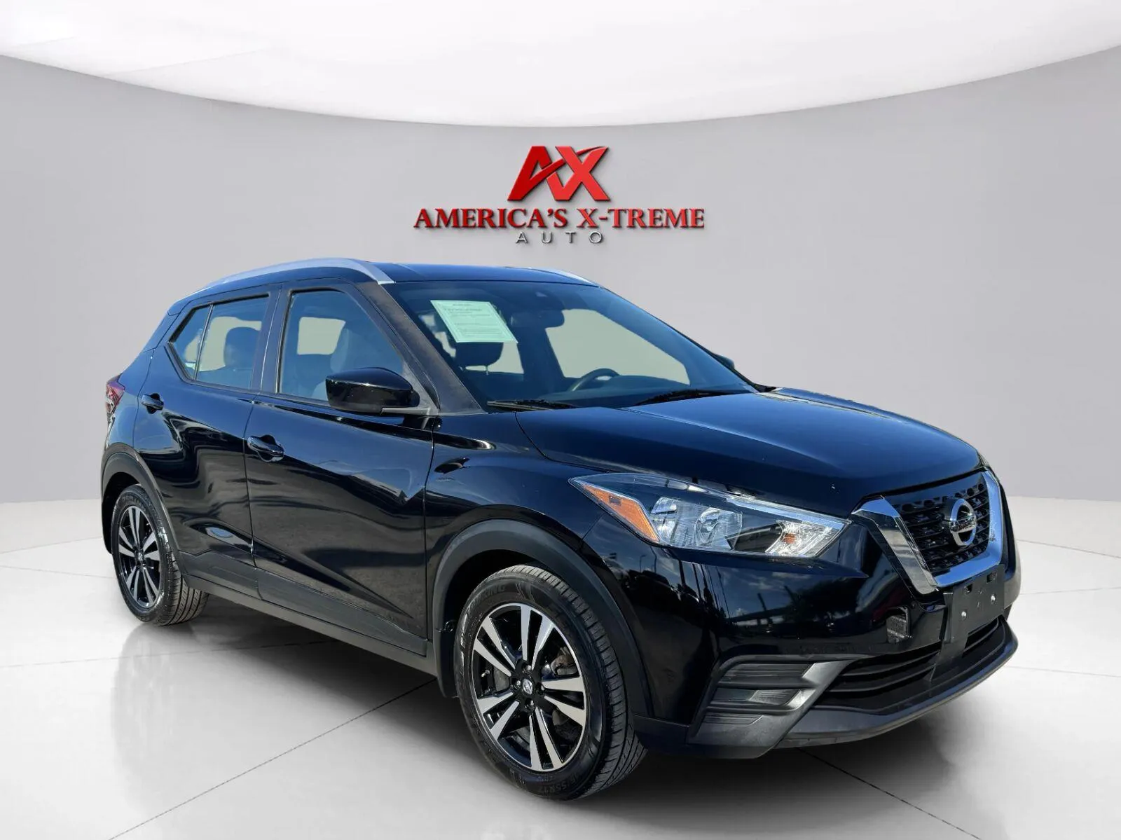 Nissan Kicks photo 8
