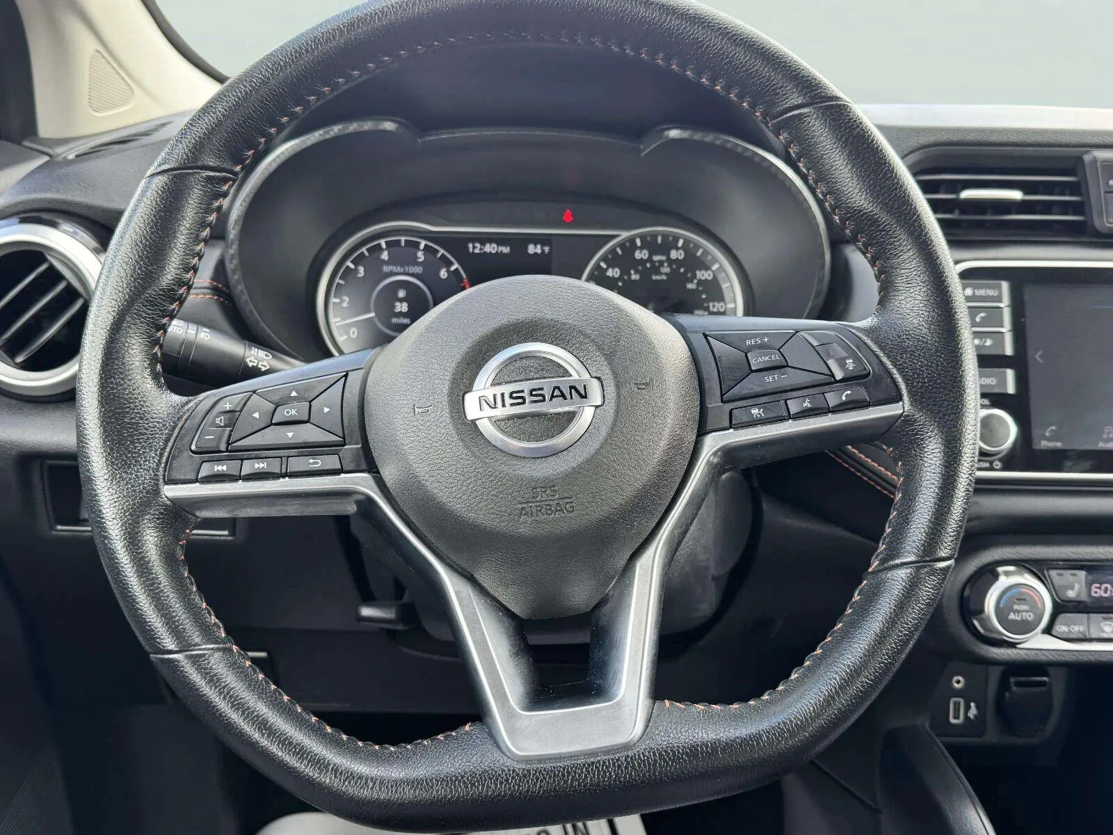 Nissan Versa photo 25