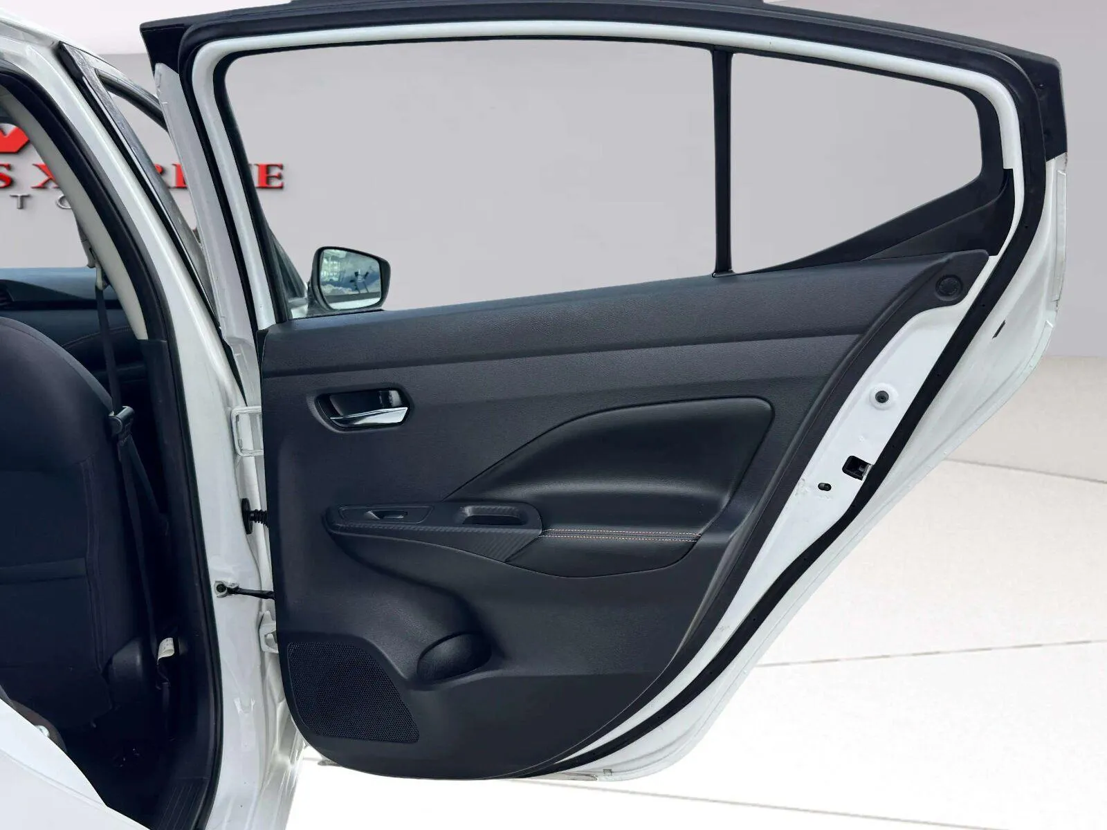 Nissan Versa photo 34