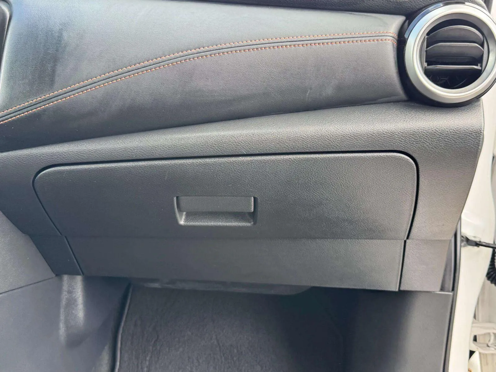 Nissan Versa photo 45