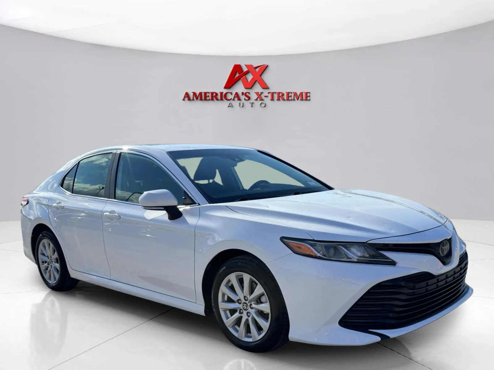 Toyota Camry photo 8
