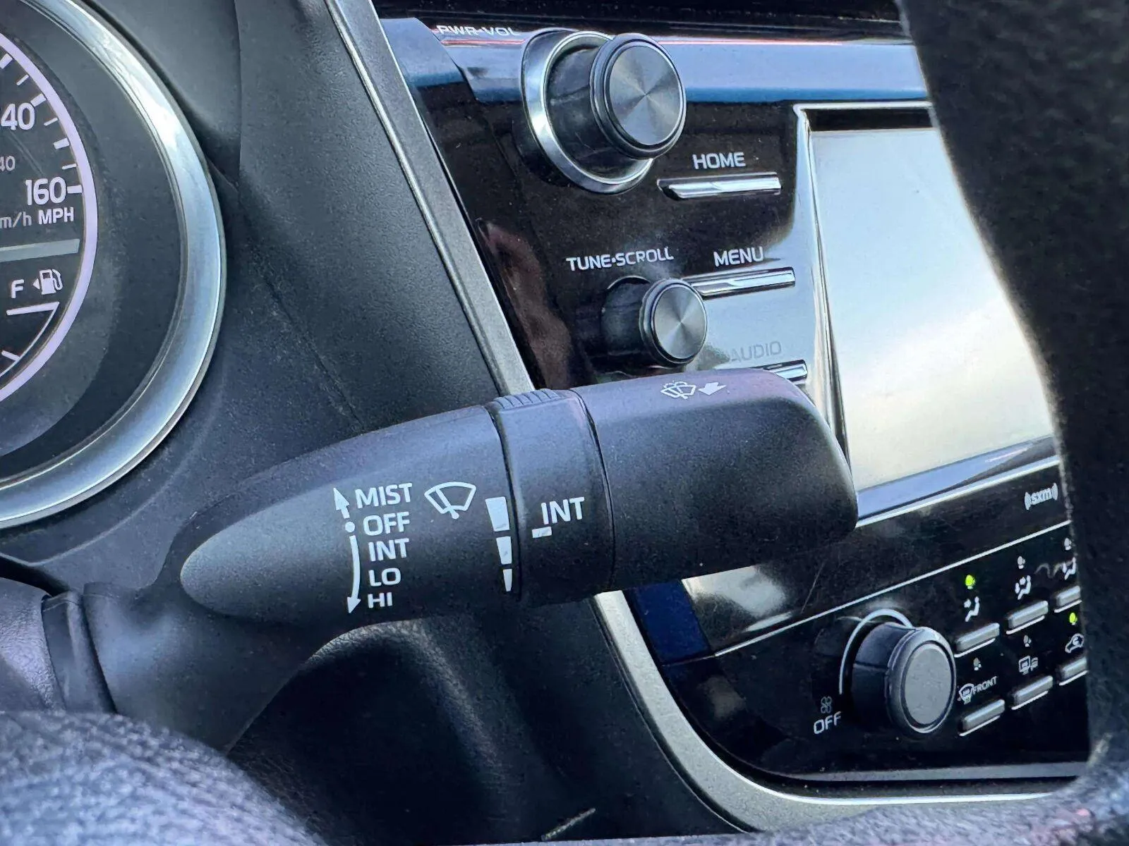 Toyota Camry photo 22