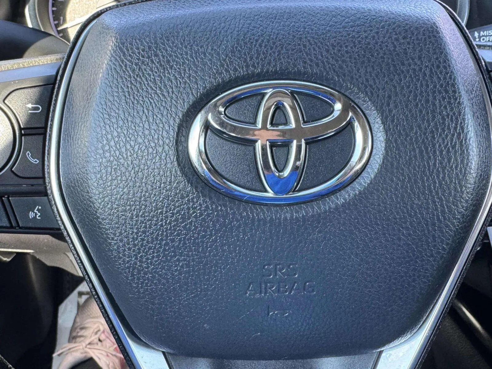 Toyota Camry photo 24