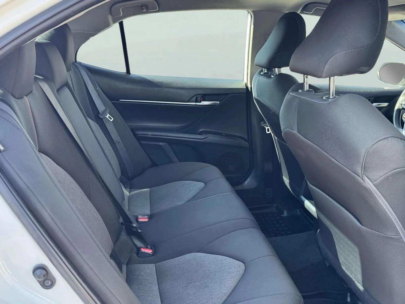 Toyota Camry photo 33