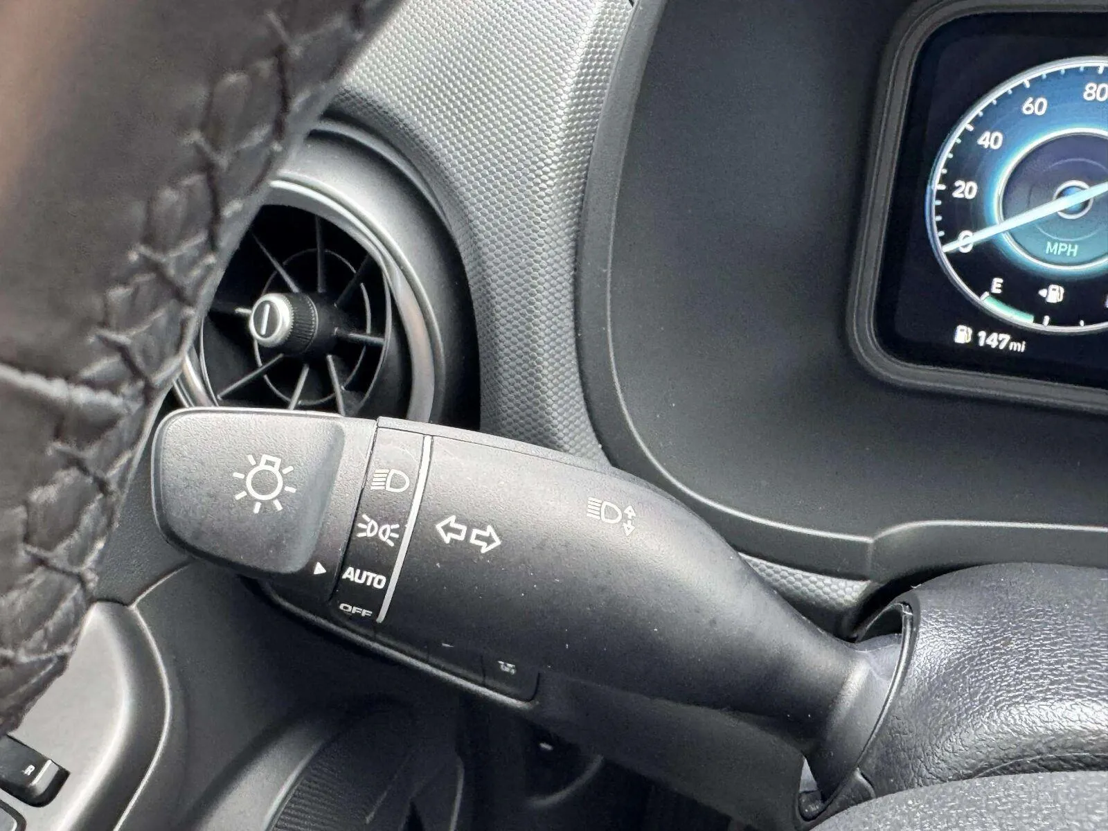 Hyundai Kona photo 21