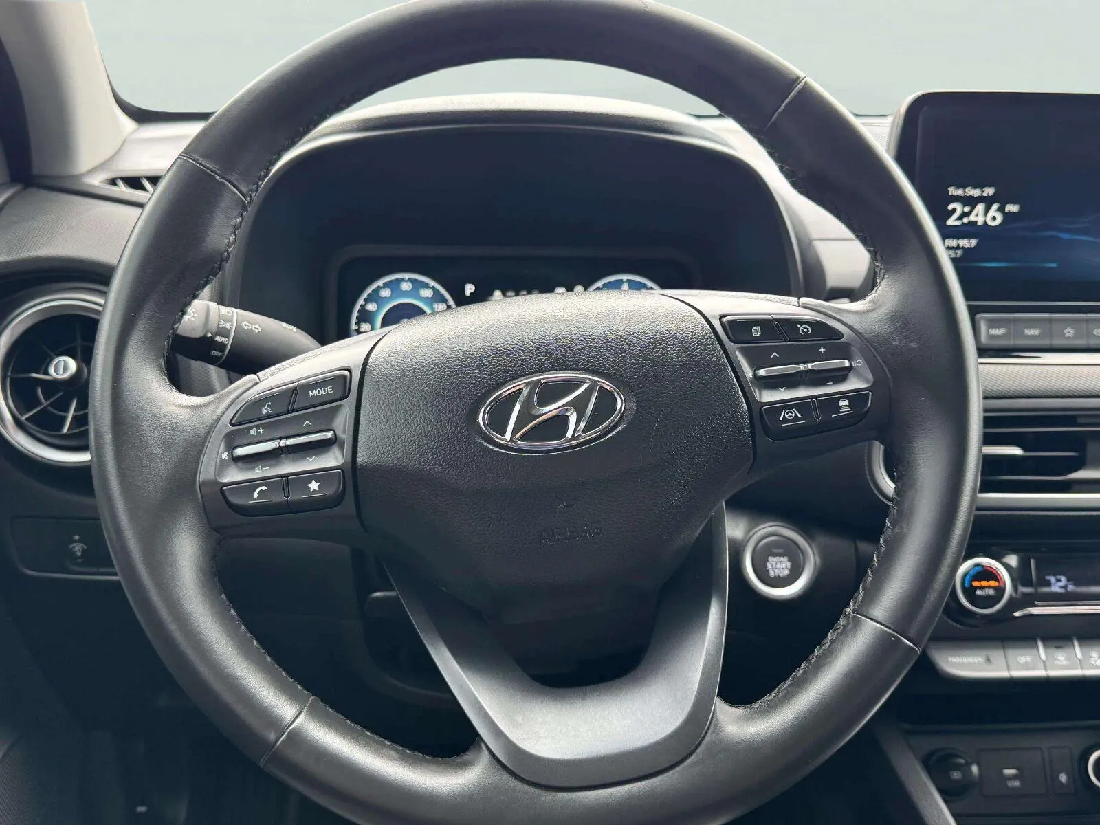 Hyundai Kona photo 26