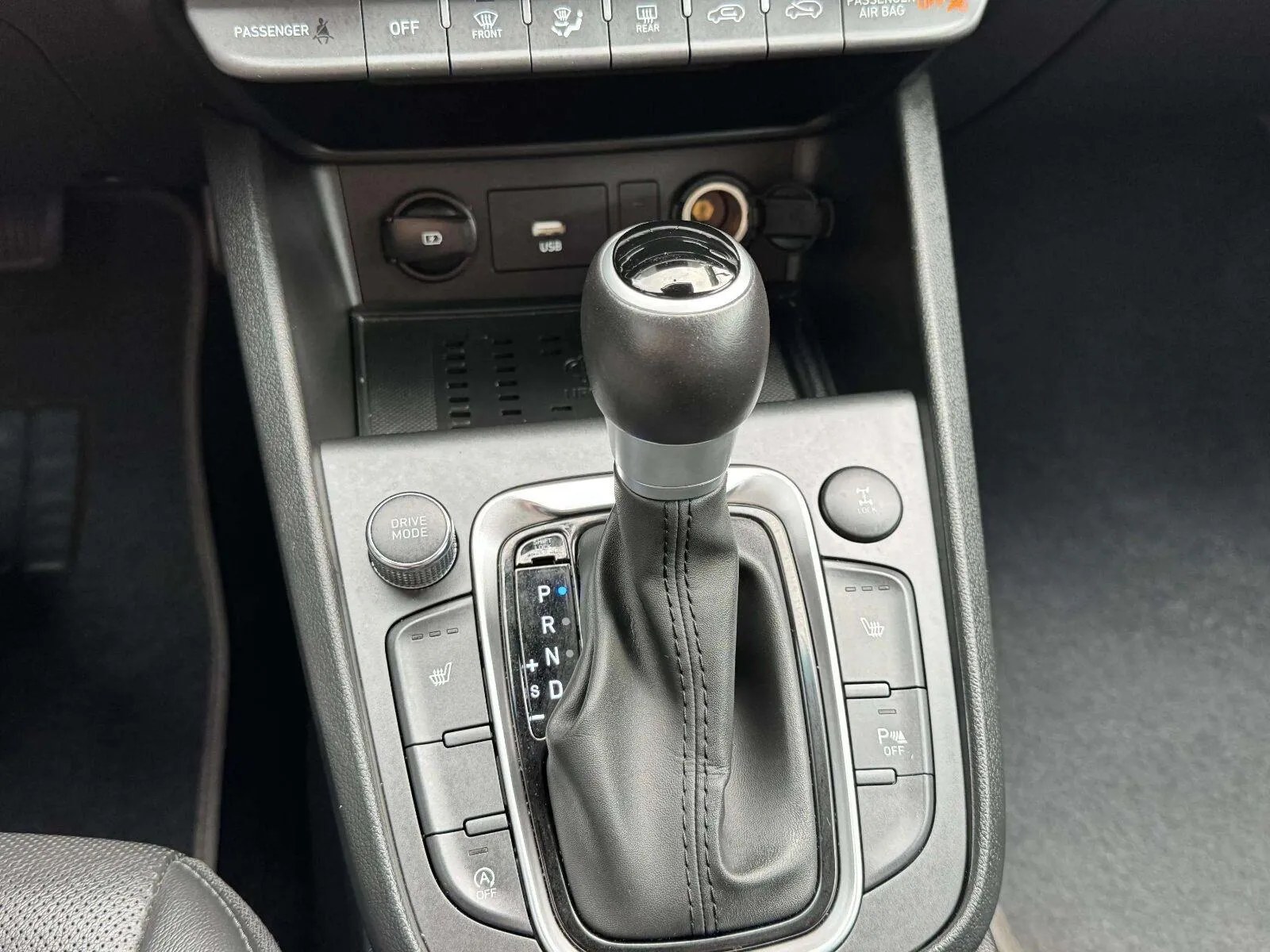 Hyundai Kona photo 29