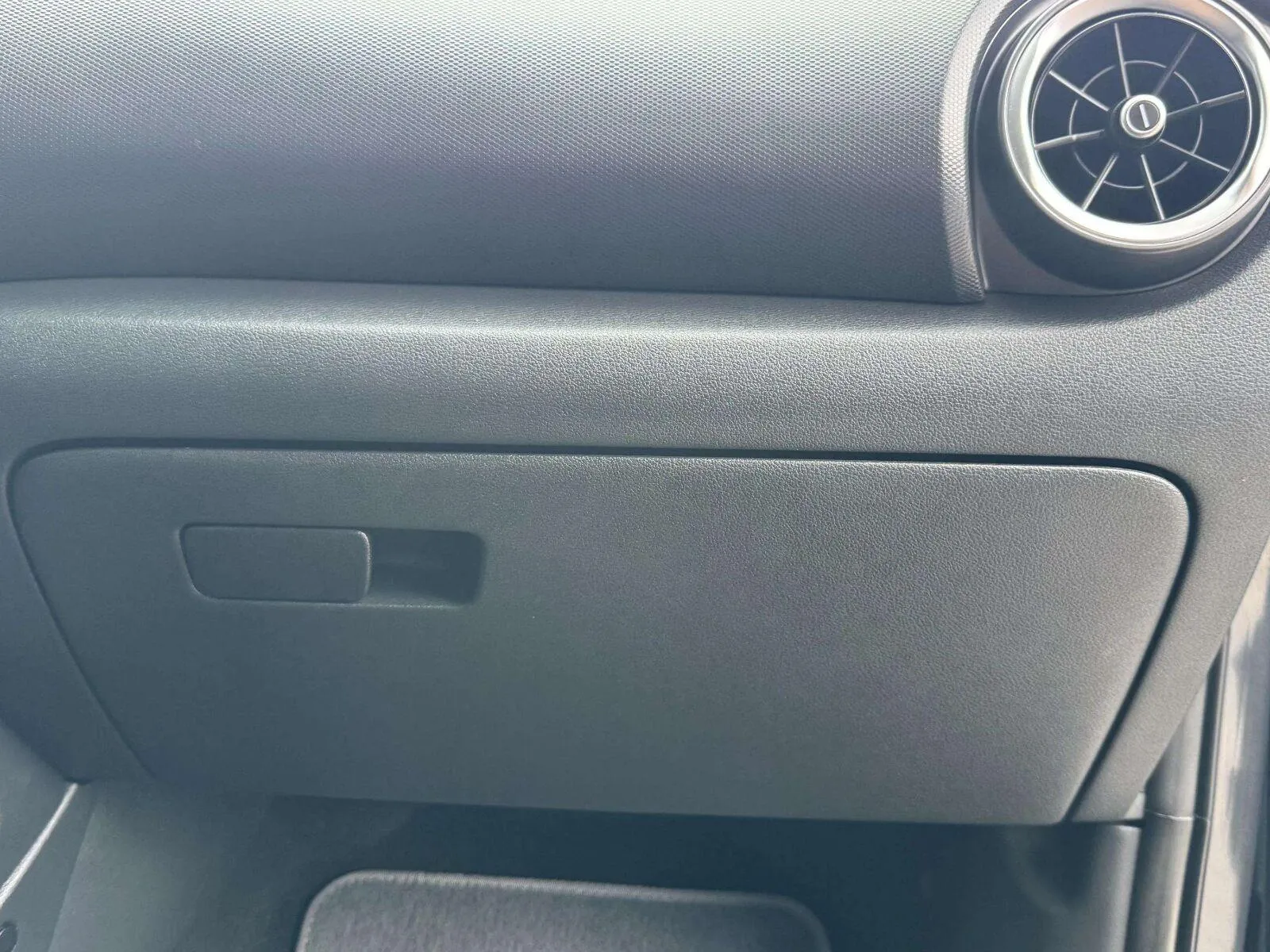 Hyundai Kona photo 46