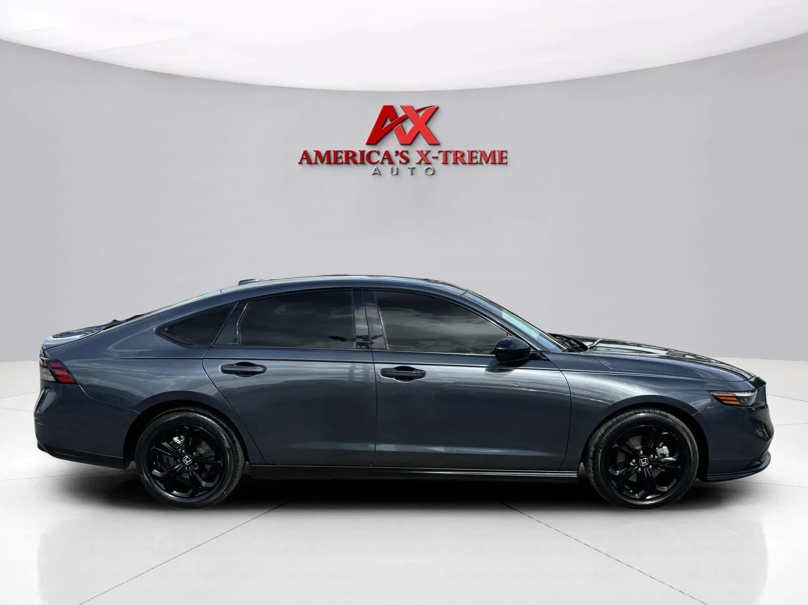 Honda Accord photo 7