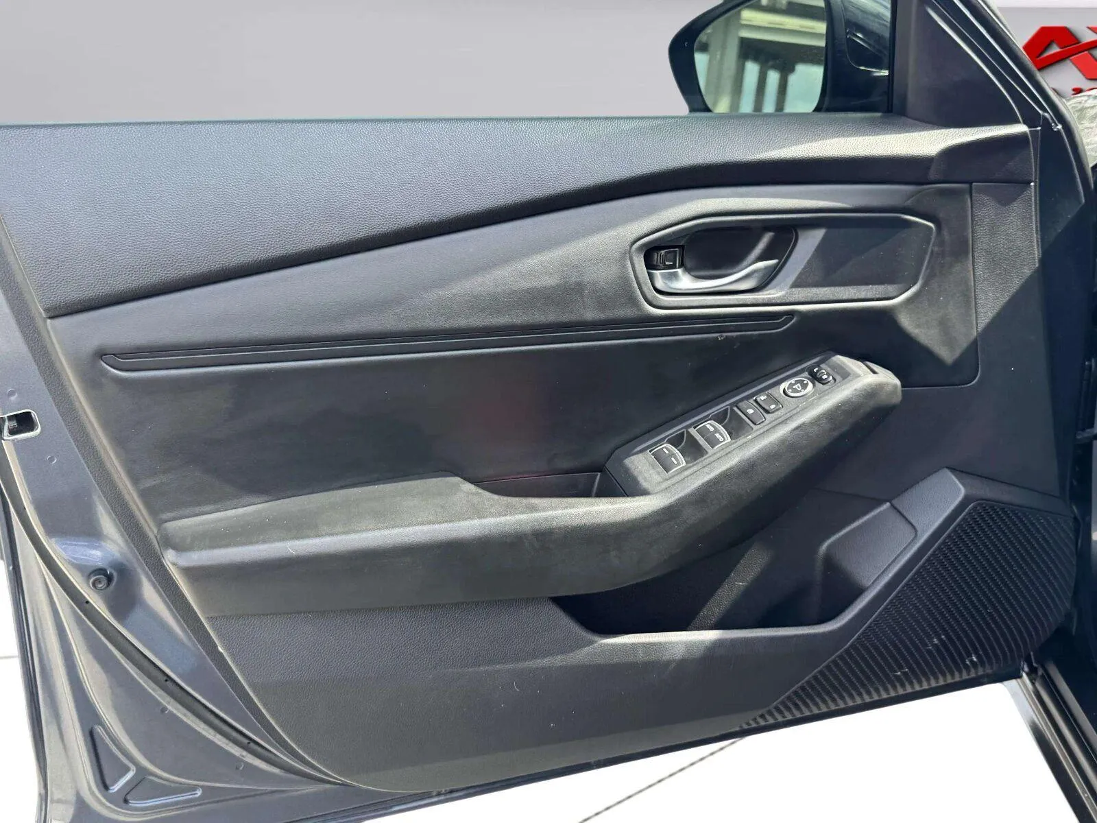 Honda Accord photo 18