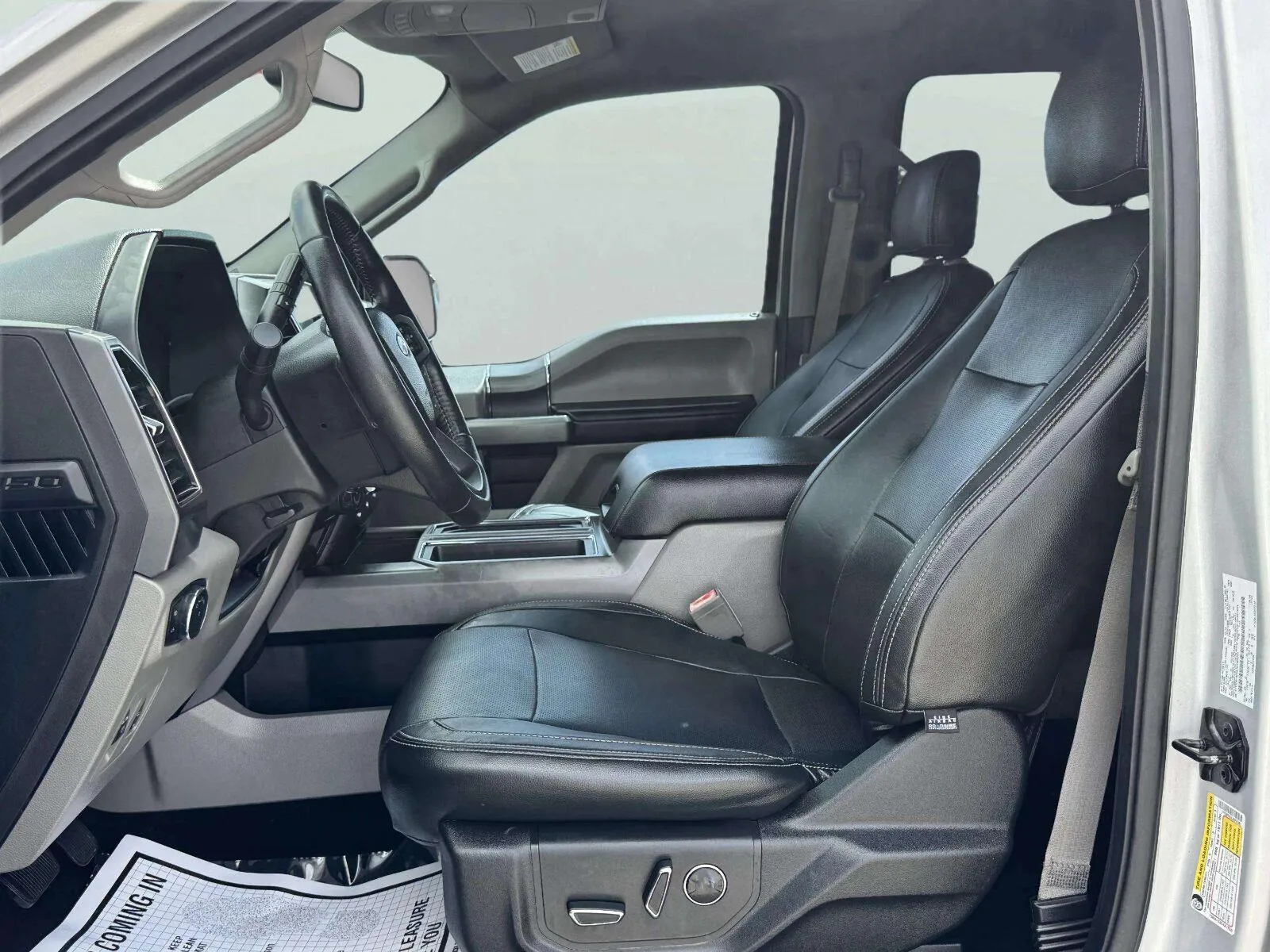 Ford F-150 photo 9