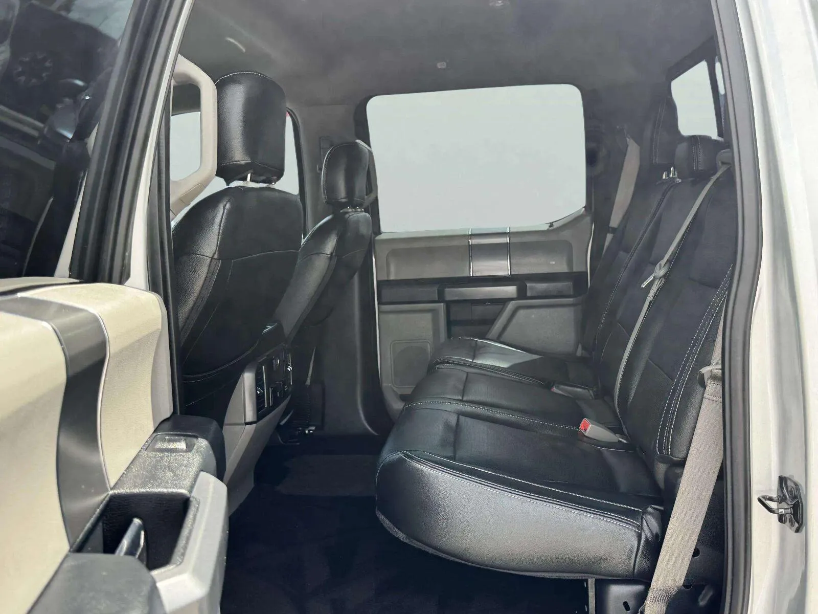 Ford F-150 photo 22