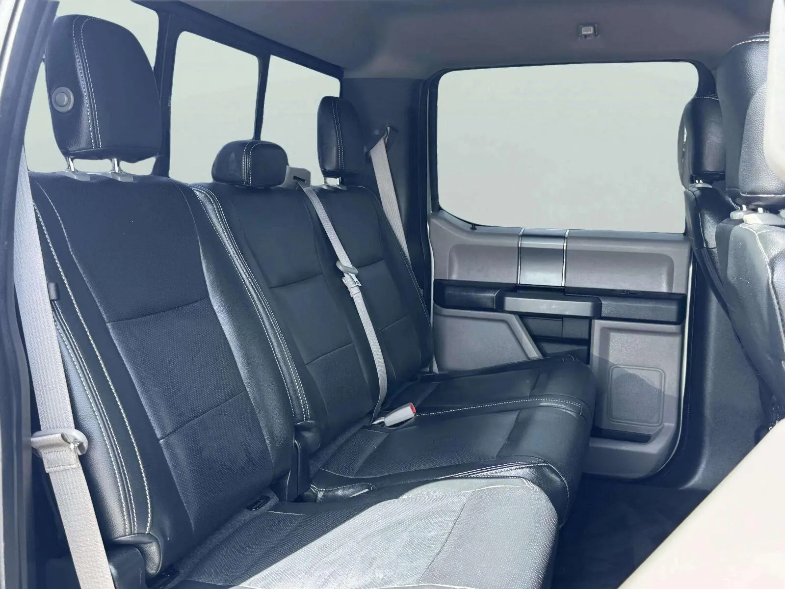 Ford F-150 photo 29
