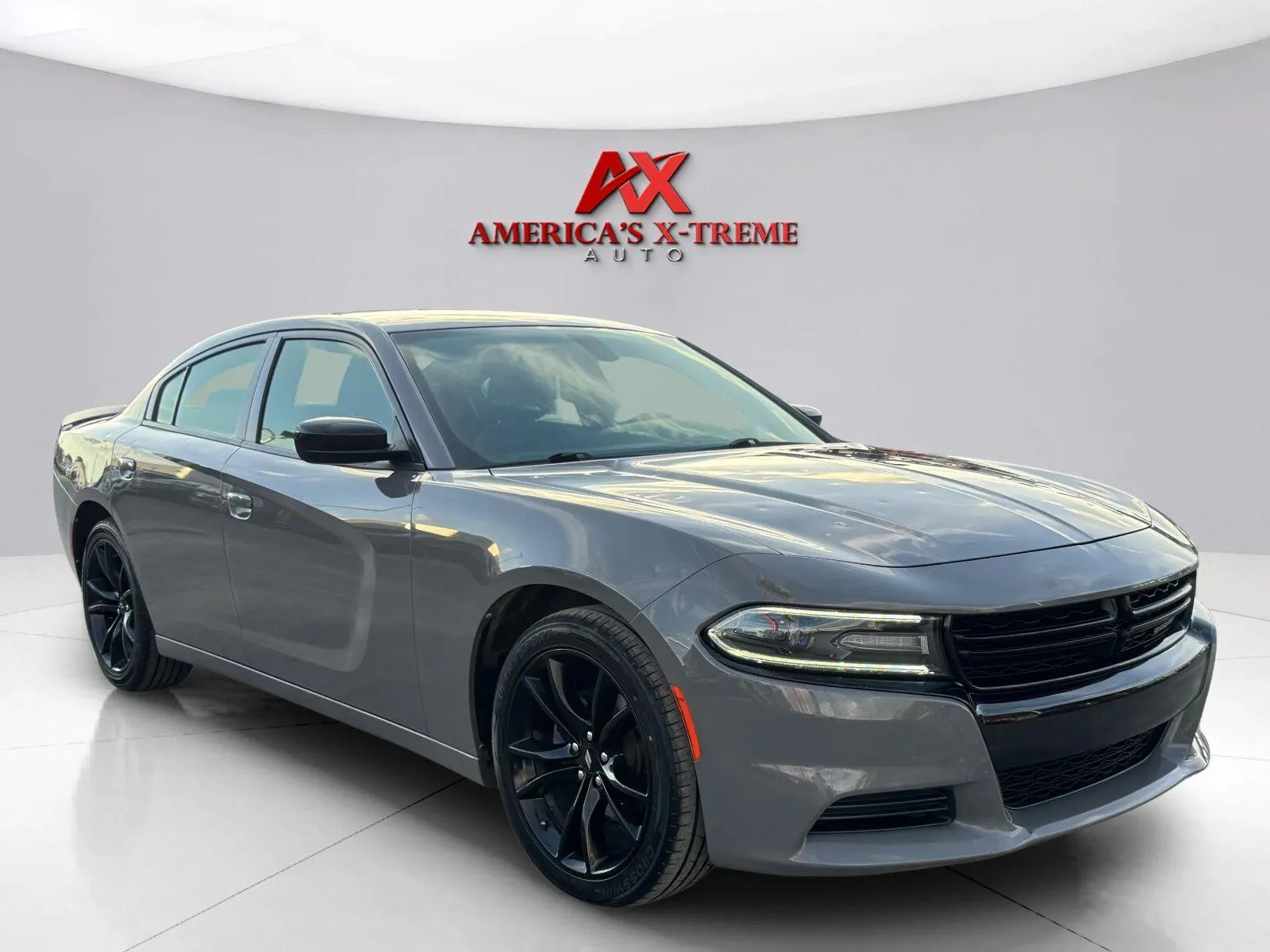 Dodge Charger photo 8