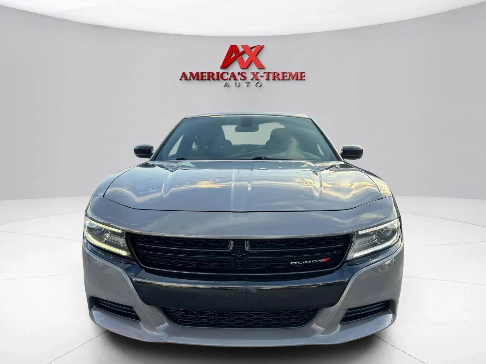 Dodge Charger photo 9