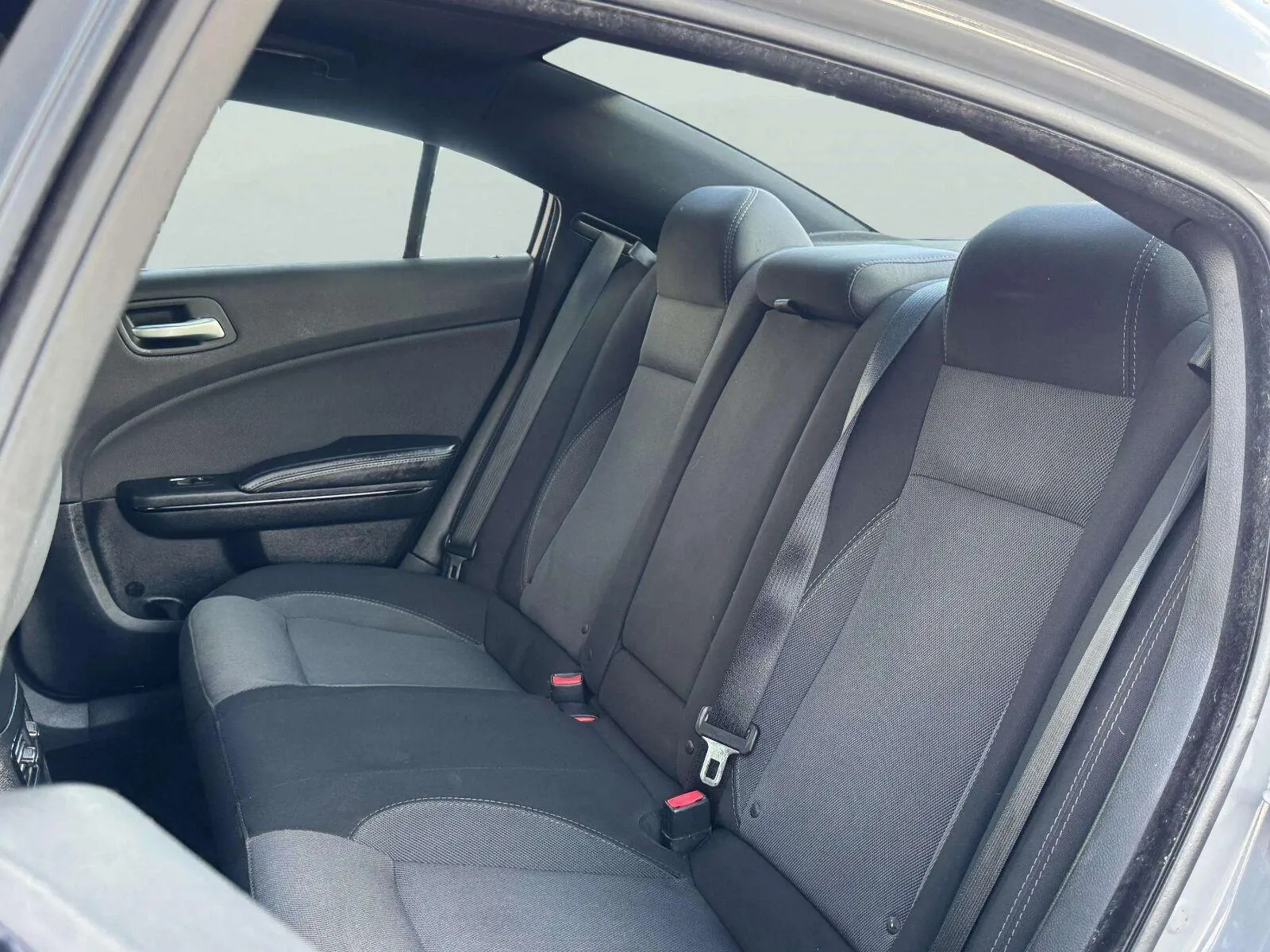 Dodge Charger photo 33