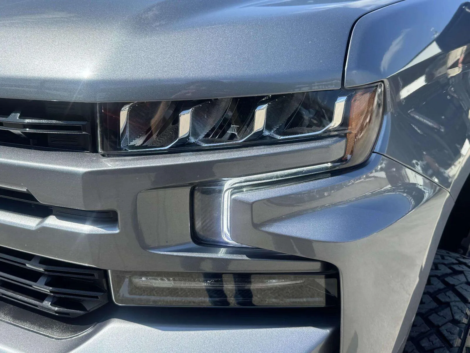 Chevrolet Silverado photo 12