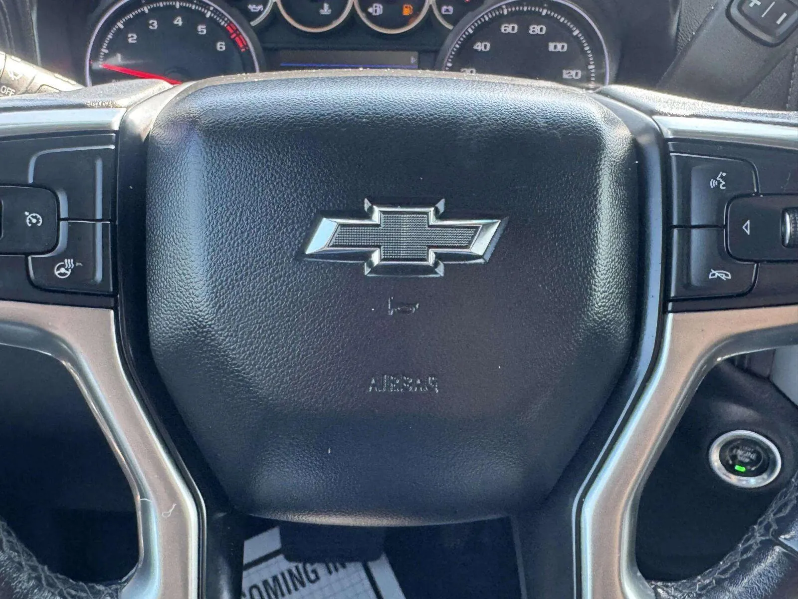 Chevrolet Silverado photo 28