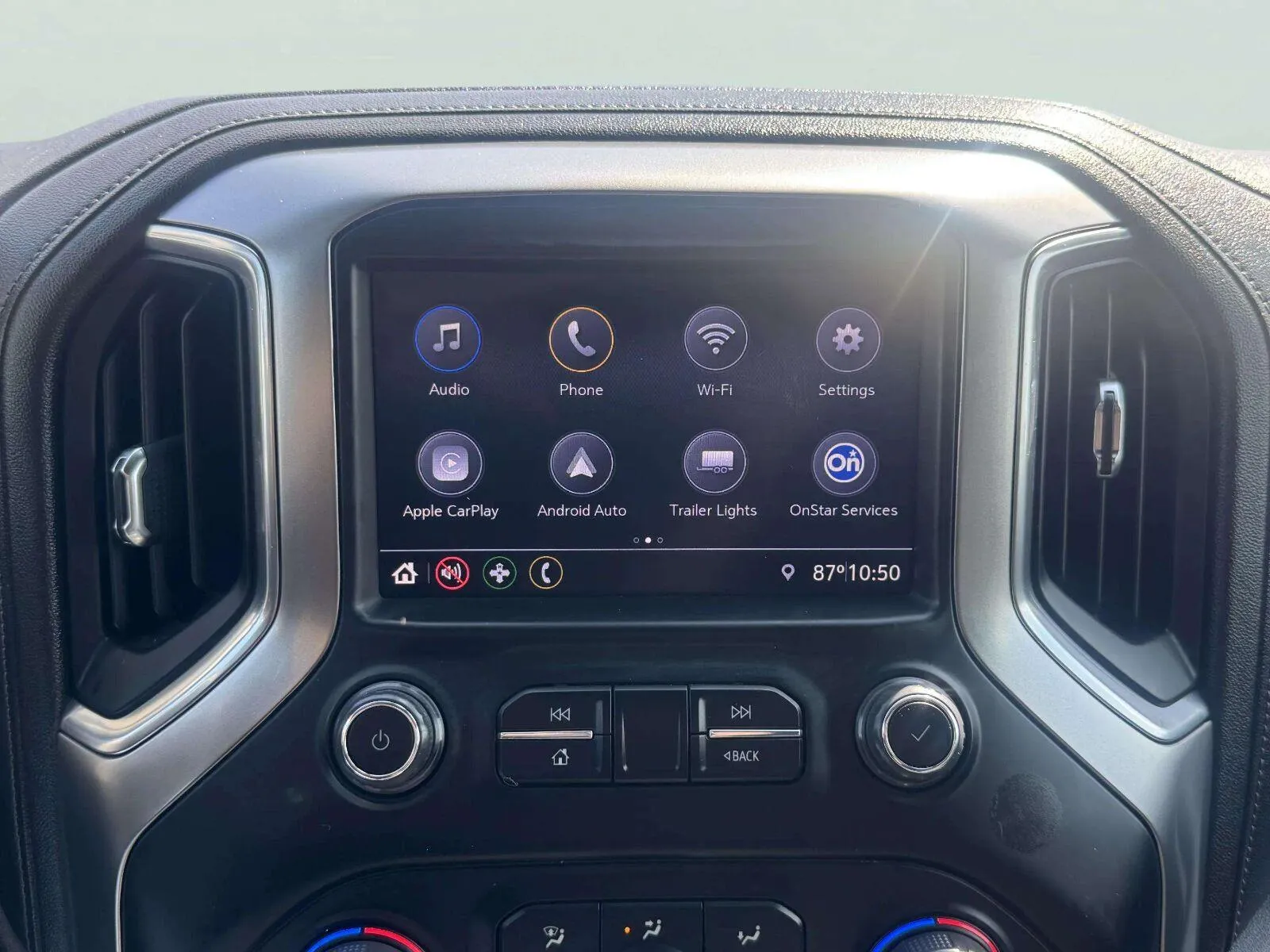 Chevrolet Silverado photo 31