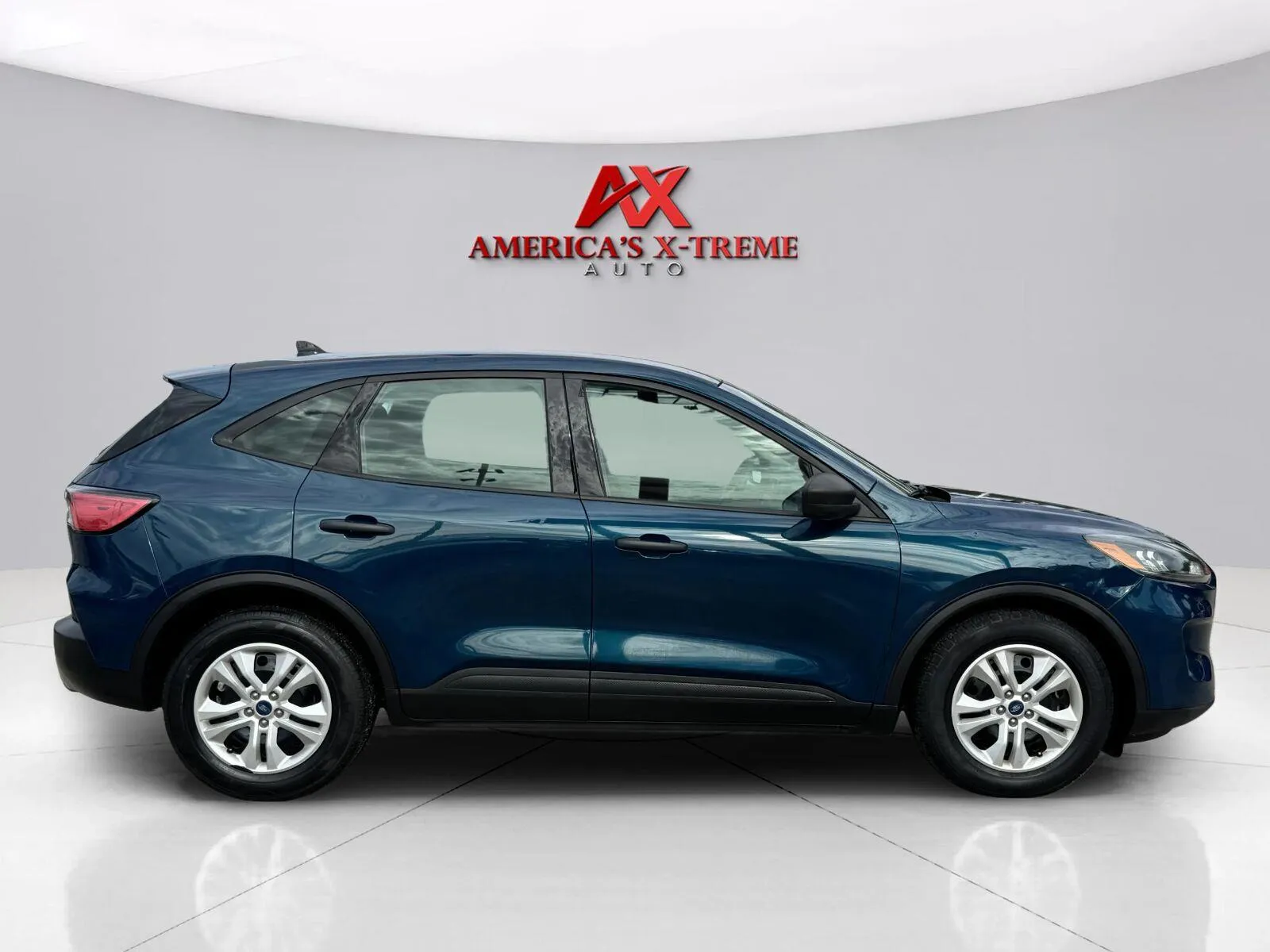 Ford Escape photo 7