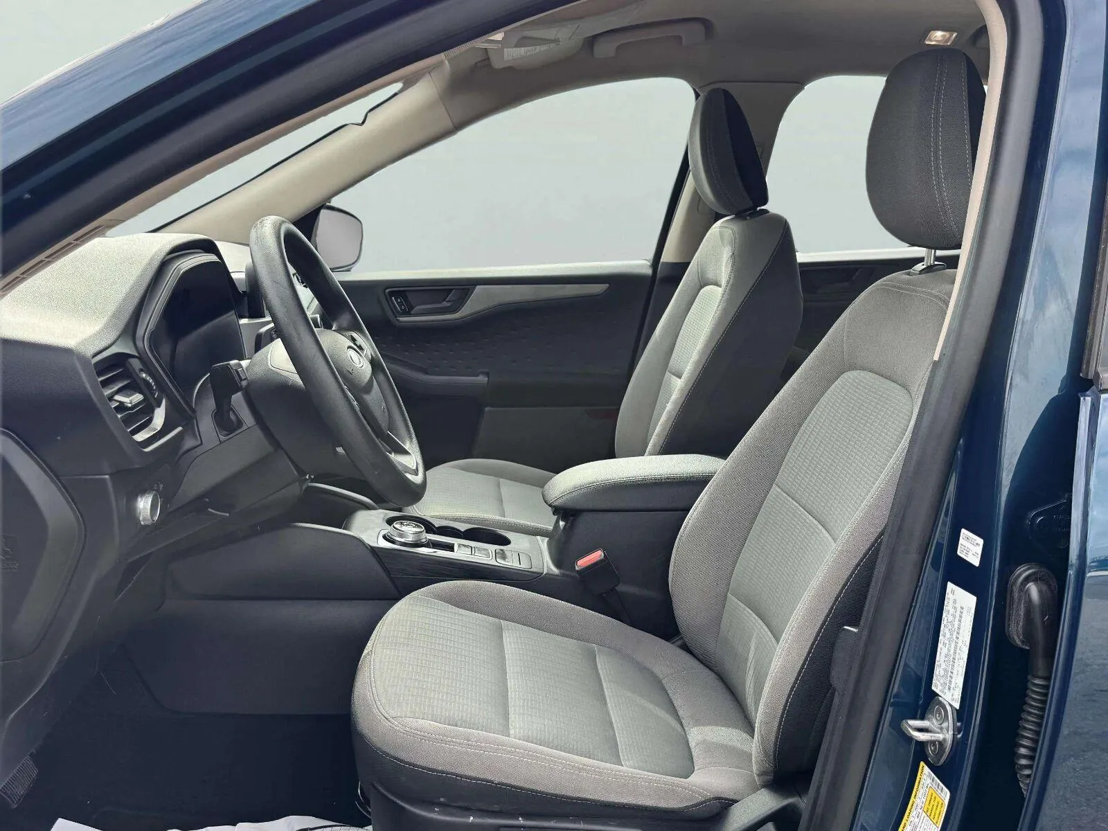 Ford Escape photo 16