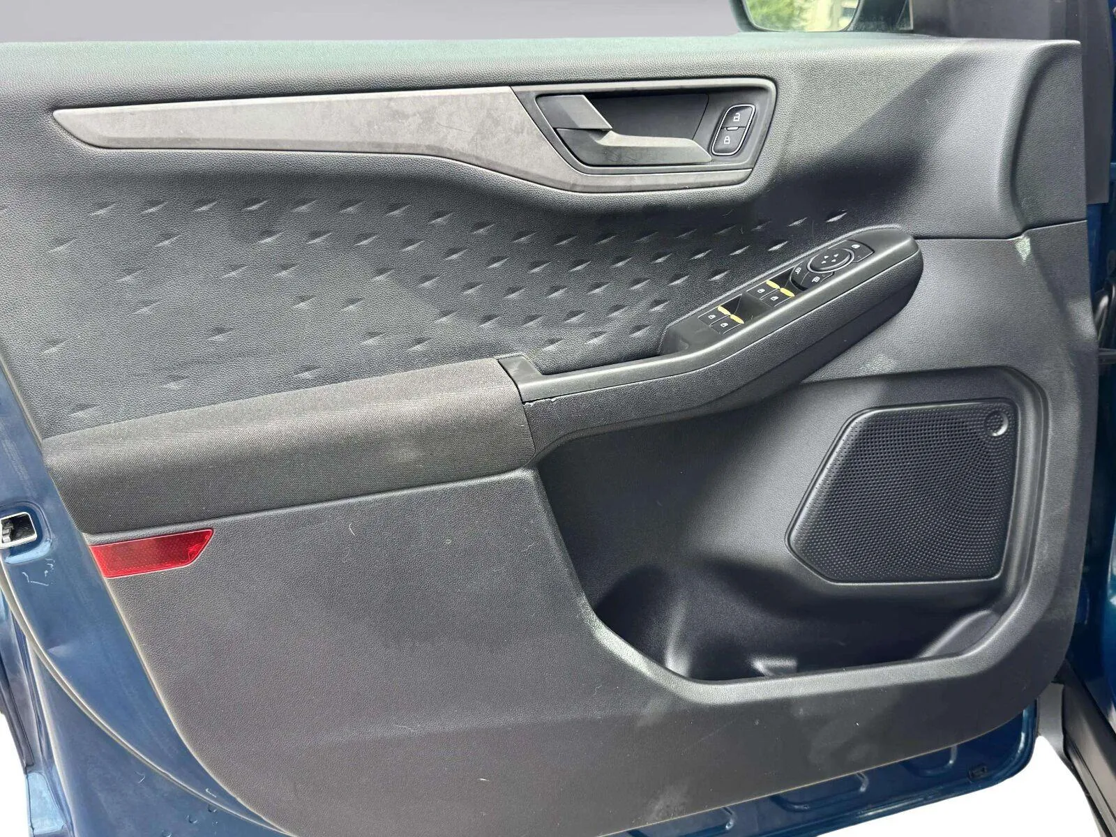 Ford Escape photo 18