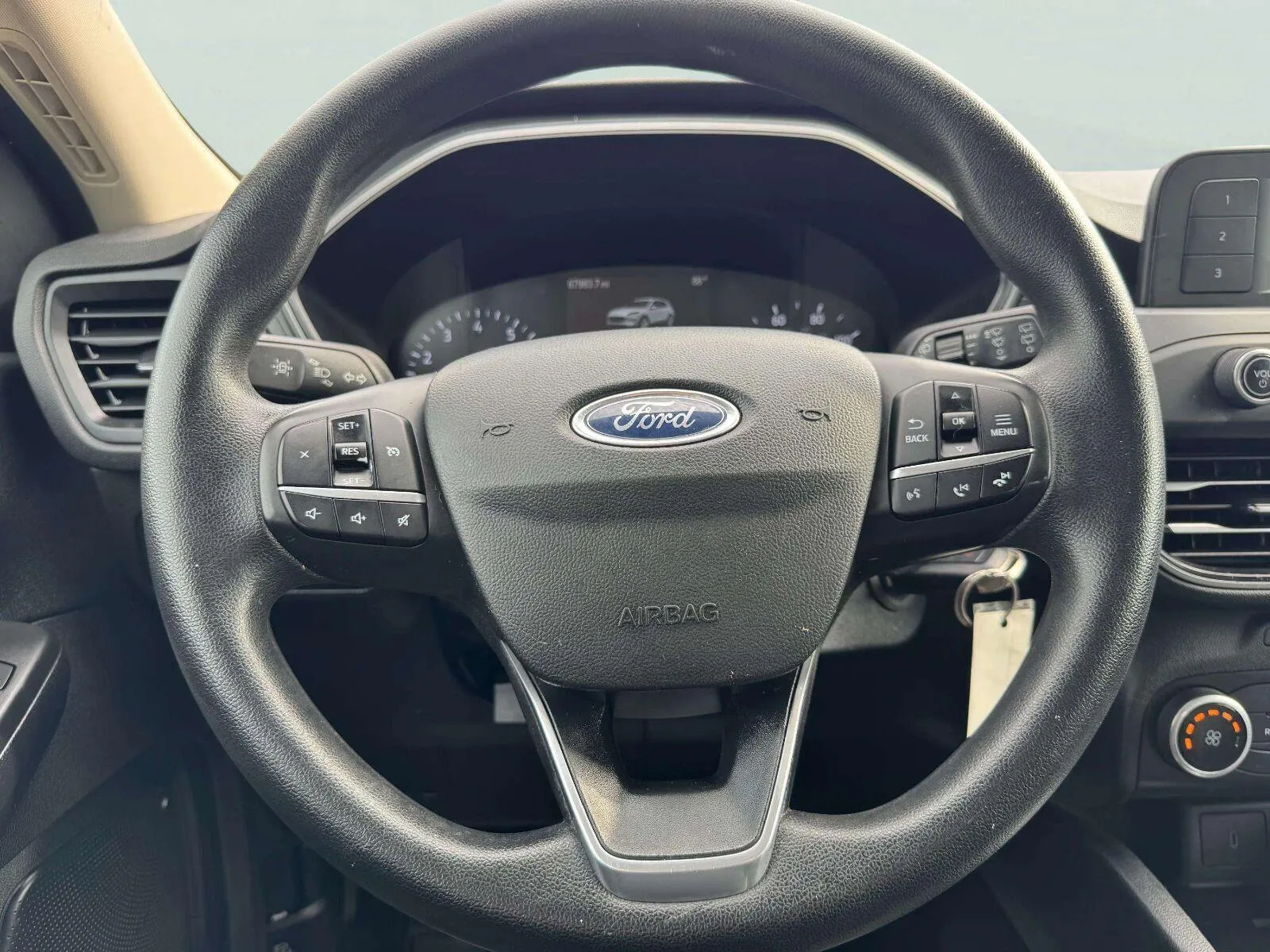Ford Escape photo 26