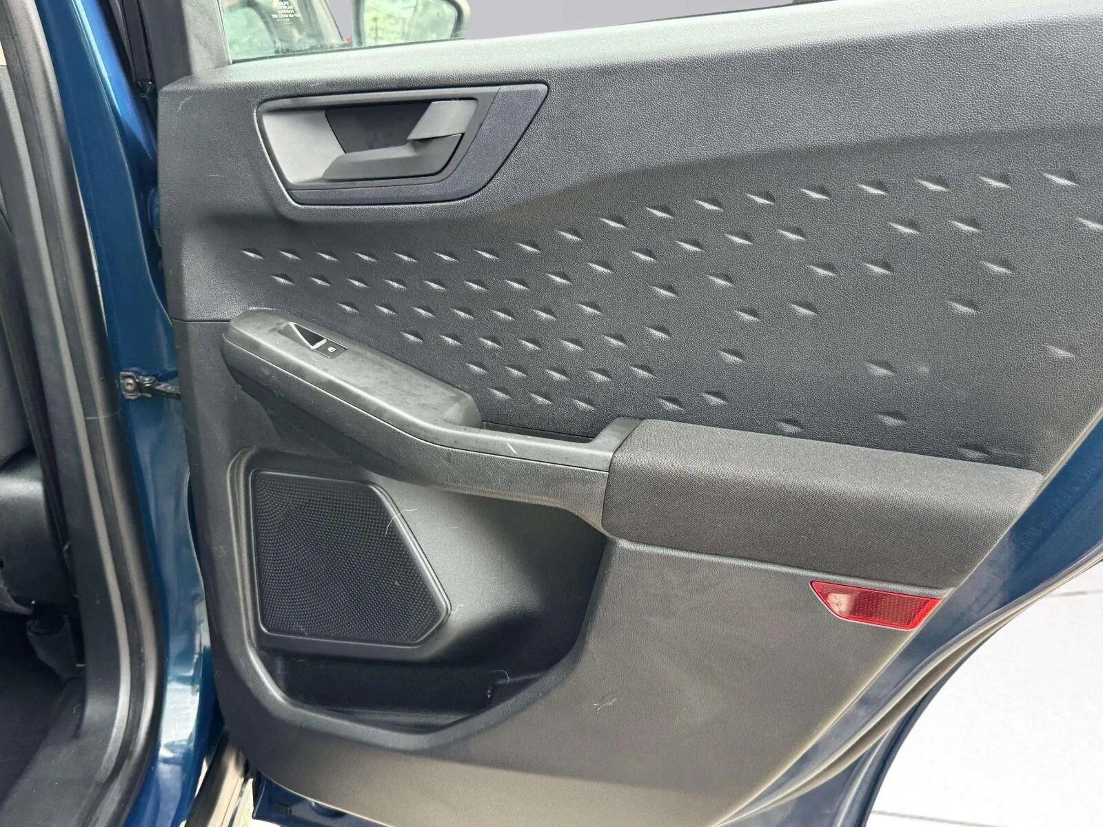 Ford Escape photo 36