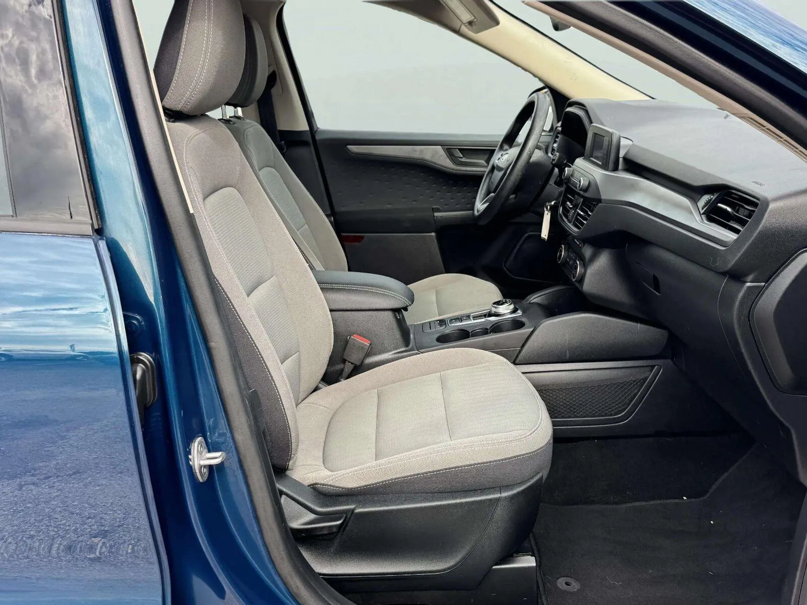 Ford Escape photo 42