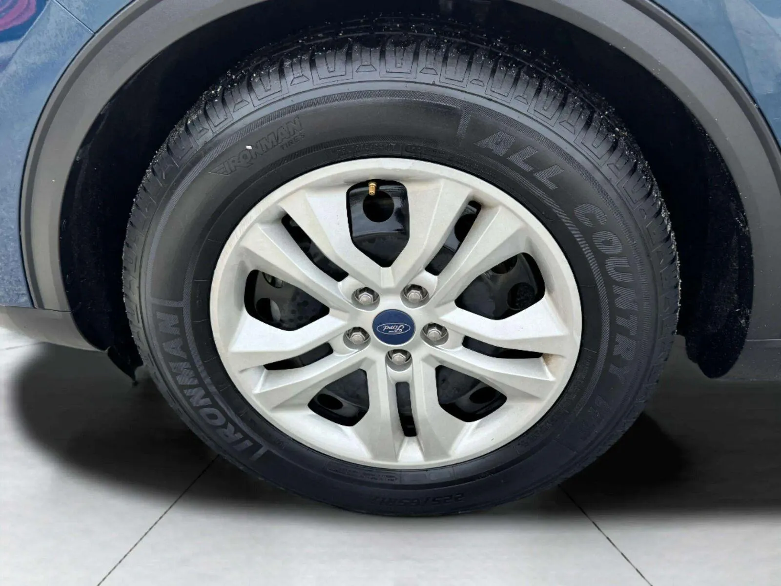 Ford Escape photo 48