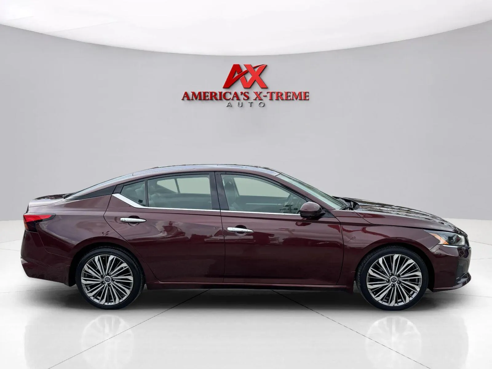 Nissan Altima photo 6