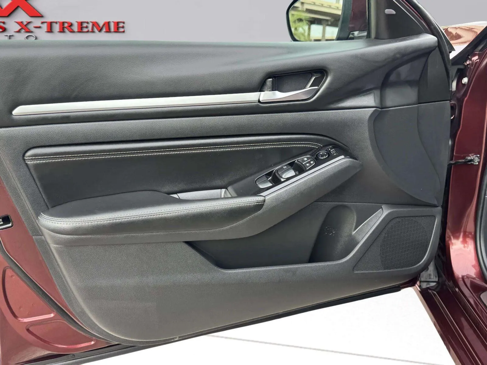 Nissan Altima photo 17
